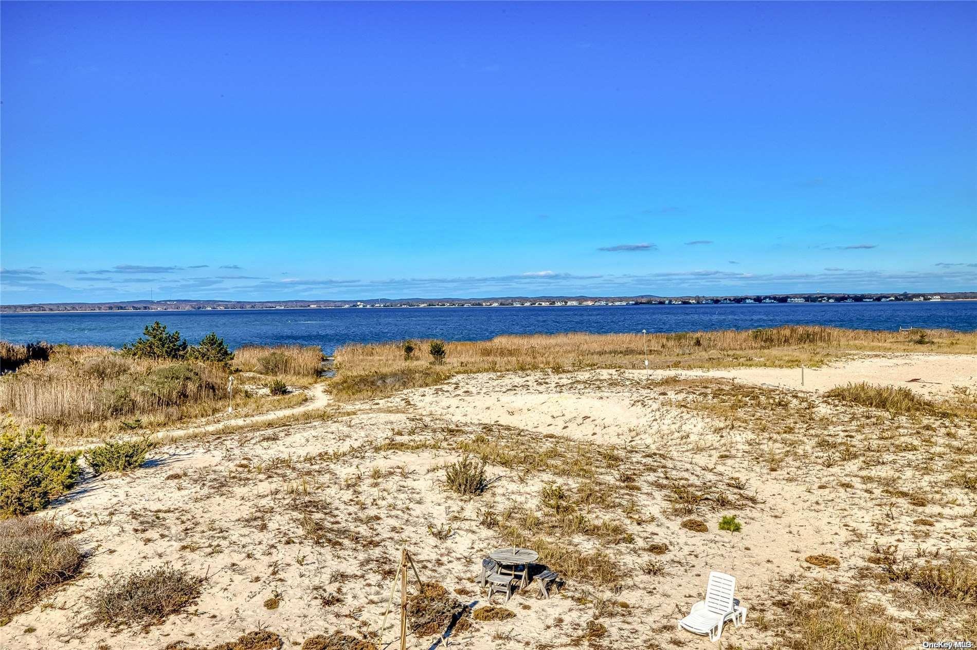 782 Dune Road, Westhampton Dunes, NY 11978