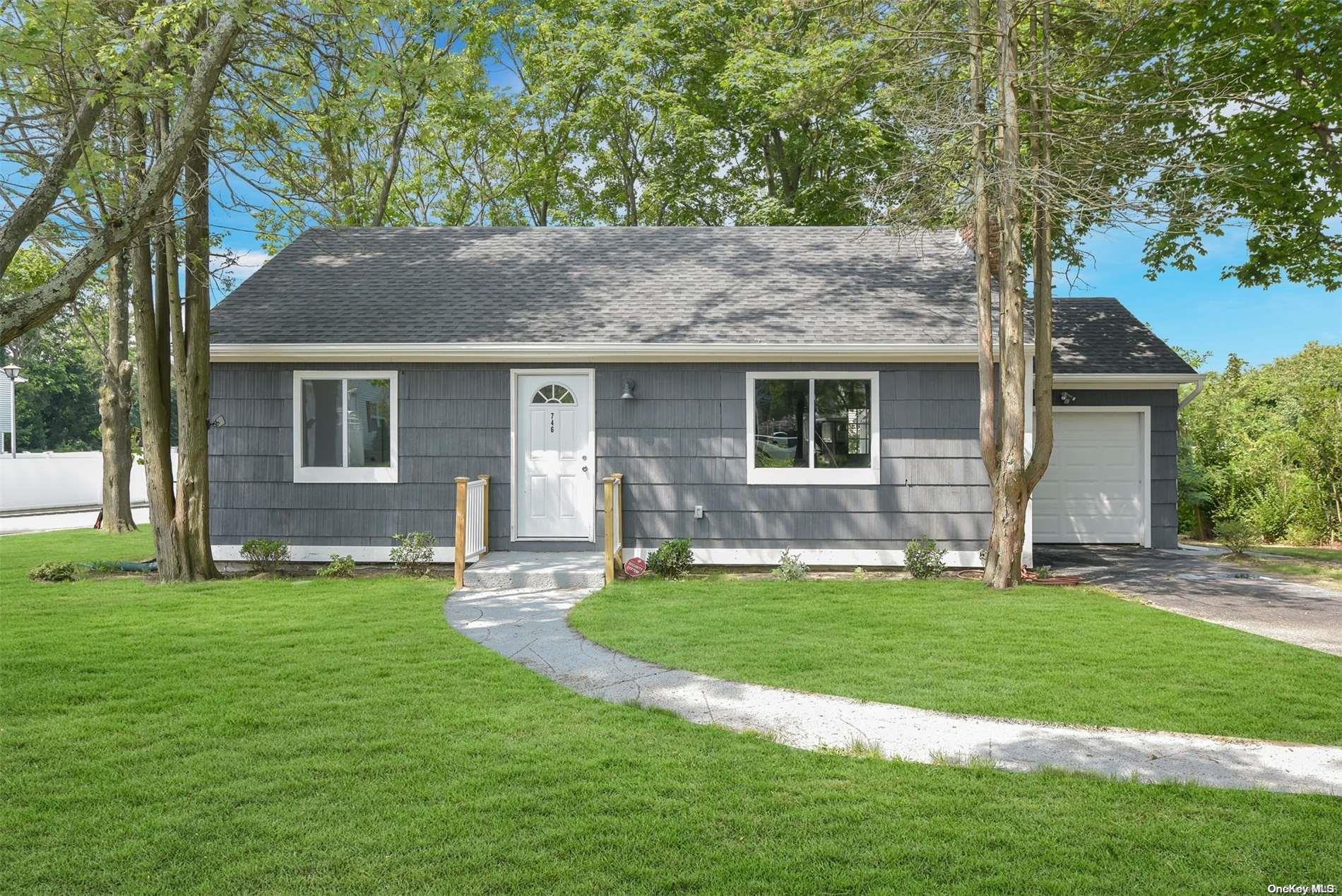 746 Higbie Lane, West Islip, NY 11795