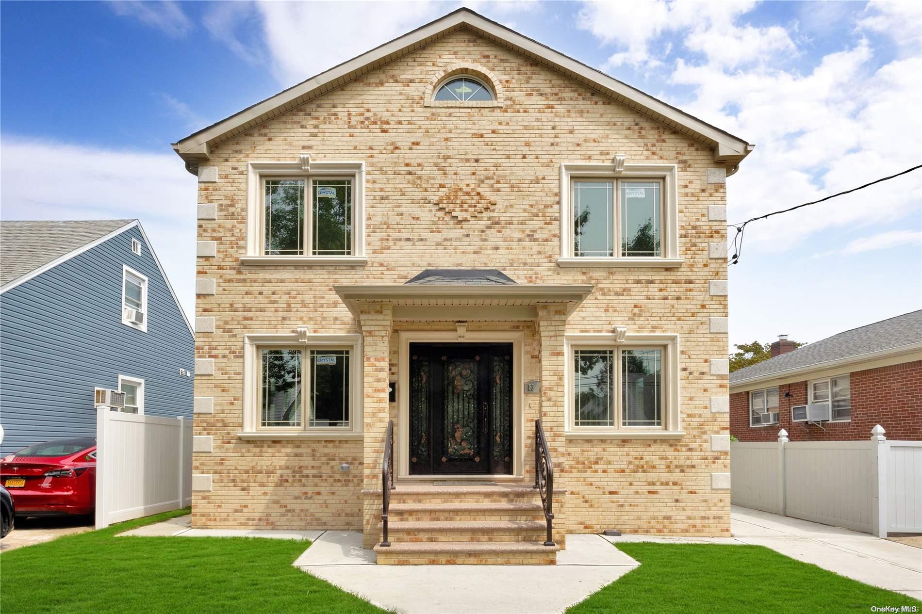 83-29 261st Street, Floral Park, NY 11004