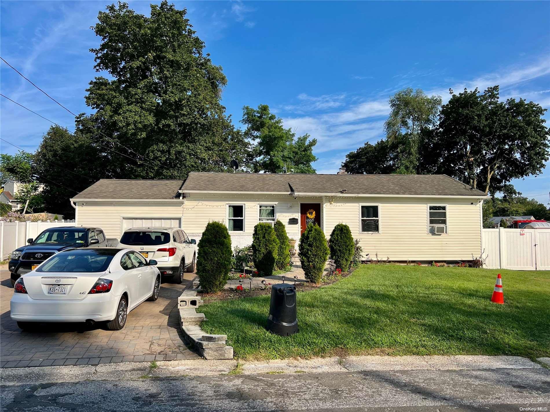 380 Evergreen Avenue, Central Islip, NY 11722