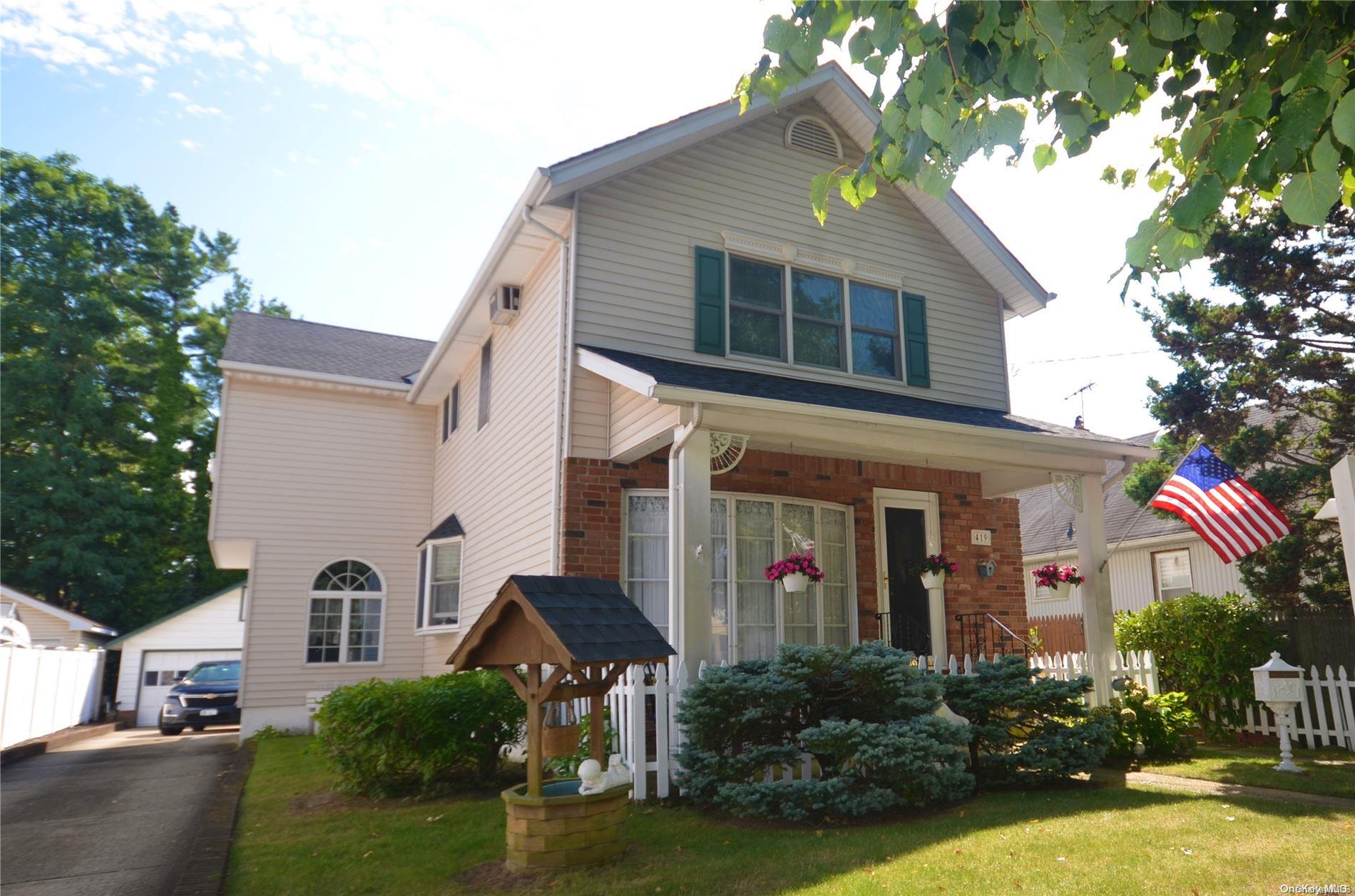 419 Midwood Avenue, Bellmore, NY 11710