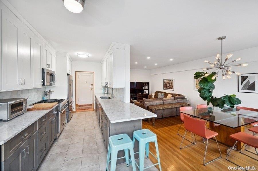 162-01 Powells Cove Boulevard # 6F, Beechhurst, NY 11357