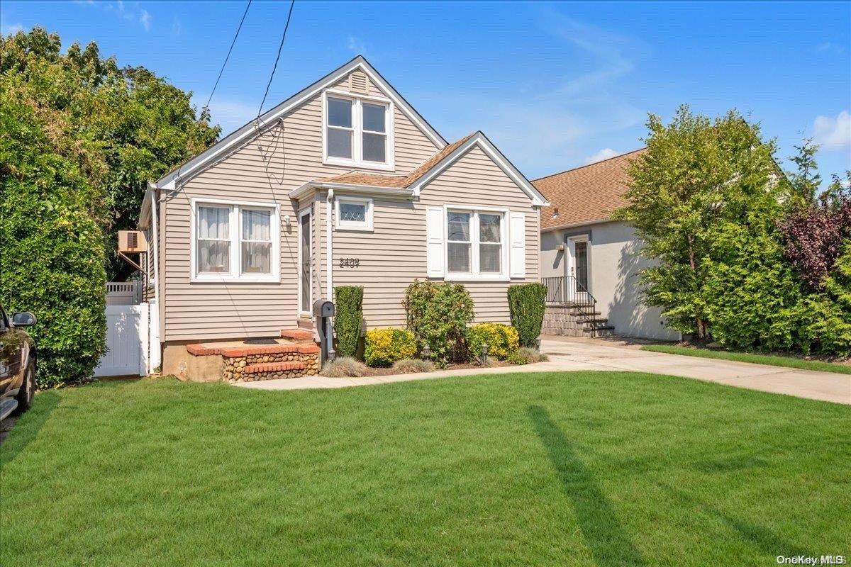 2409 Wood Avenue, Bellmore, NY 11710