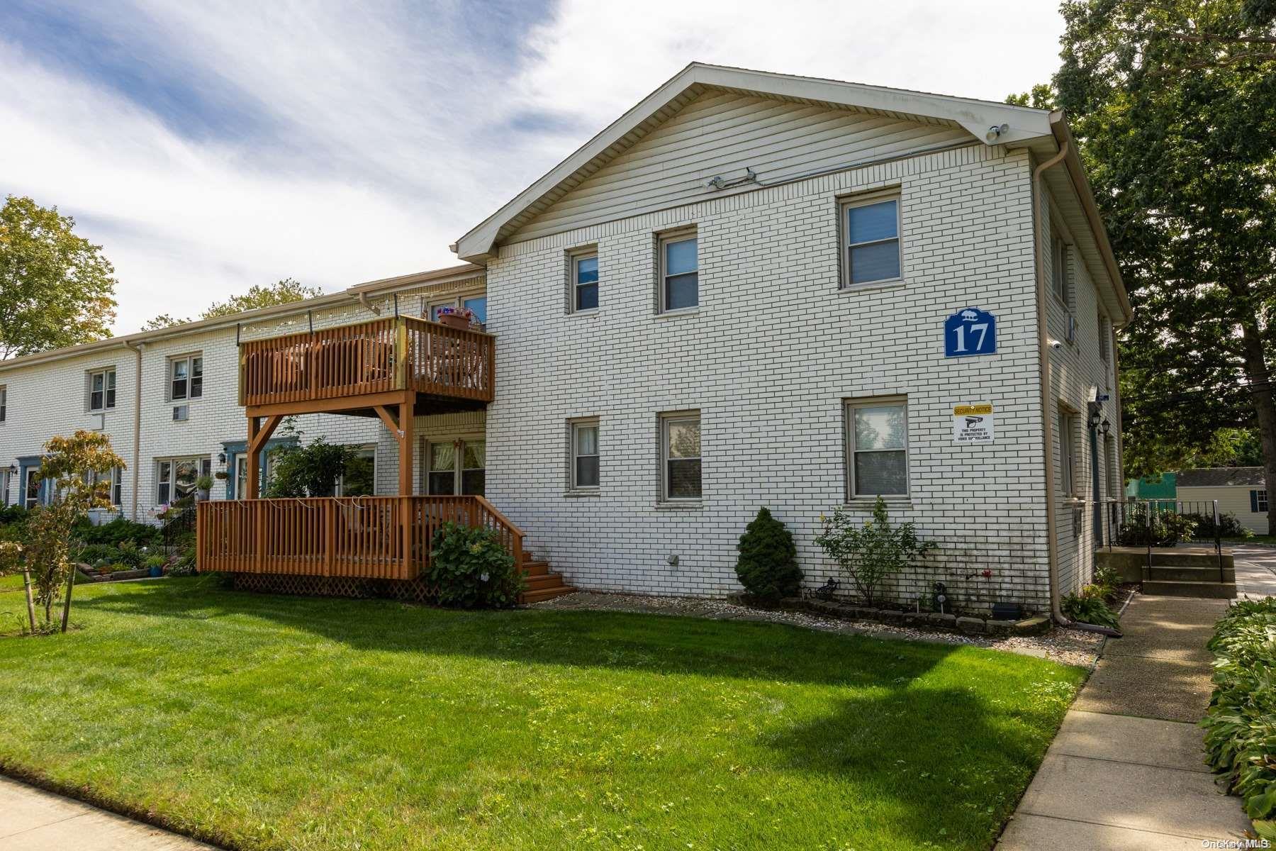 60 Finch Lane # 1A, Islip, NY 11751