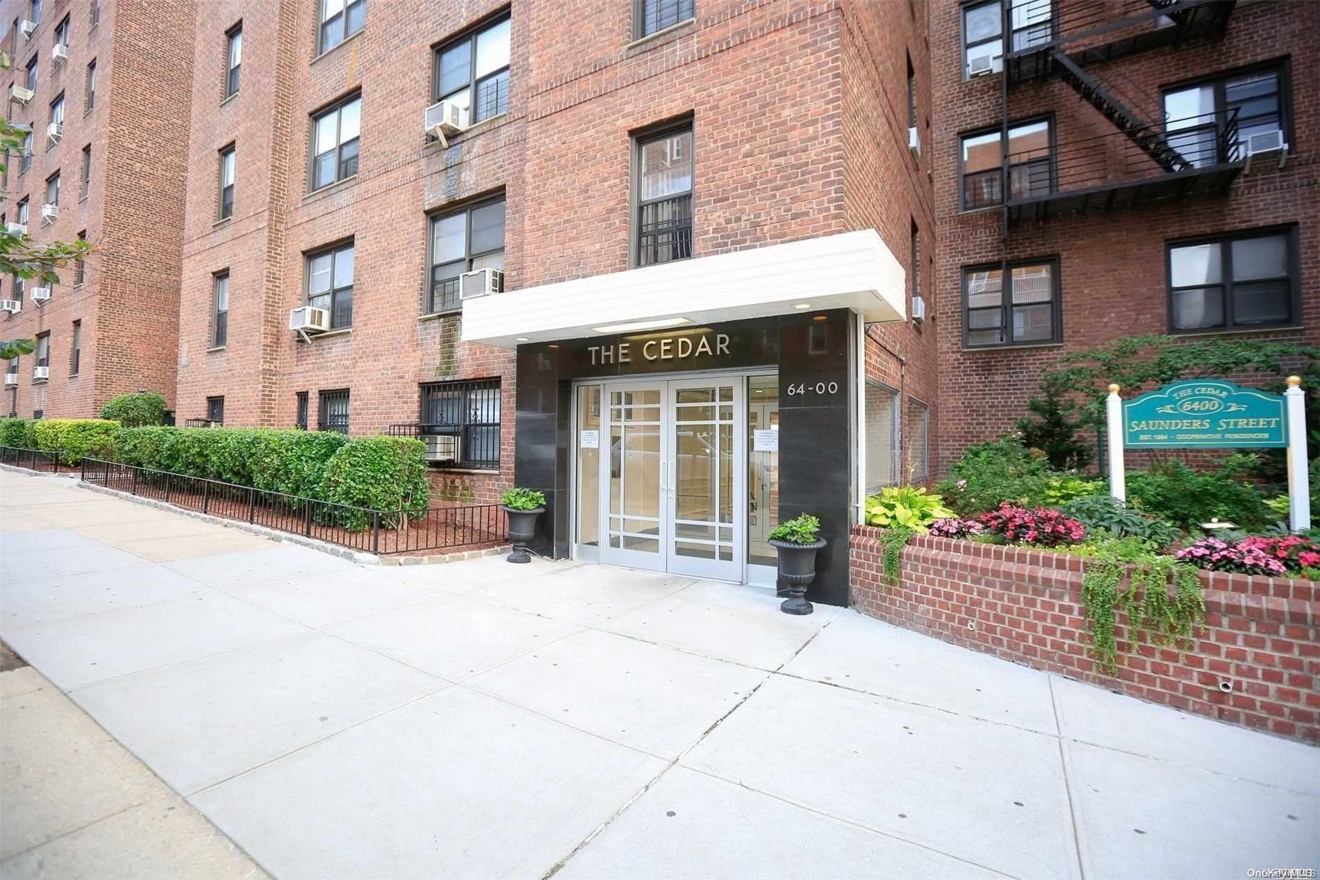 64-00 Saunders Street # 6G, Rego Park, NY 11374