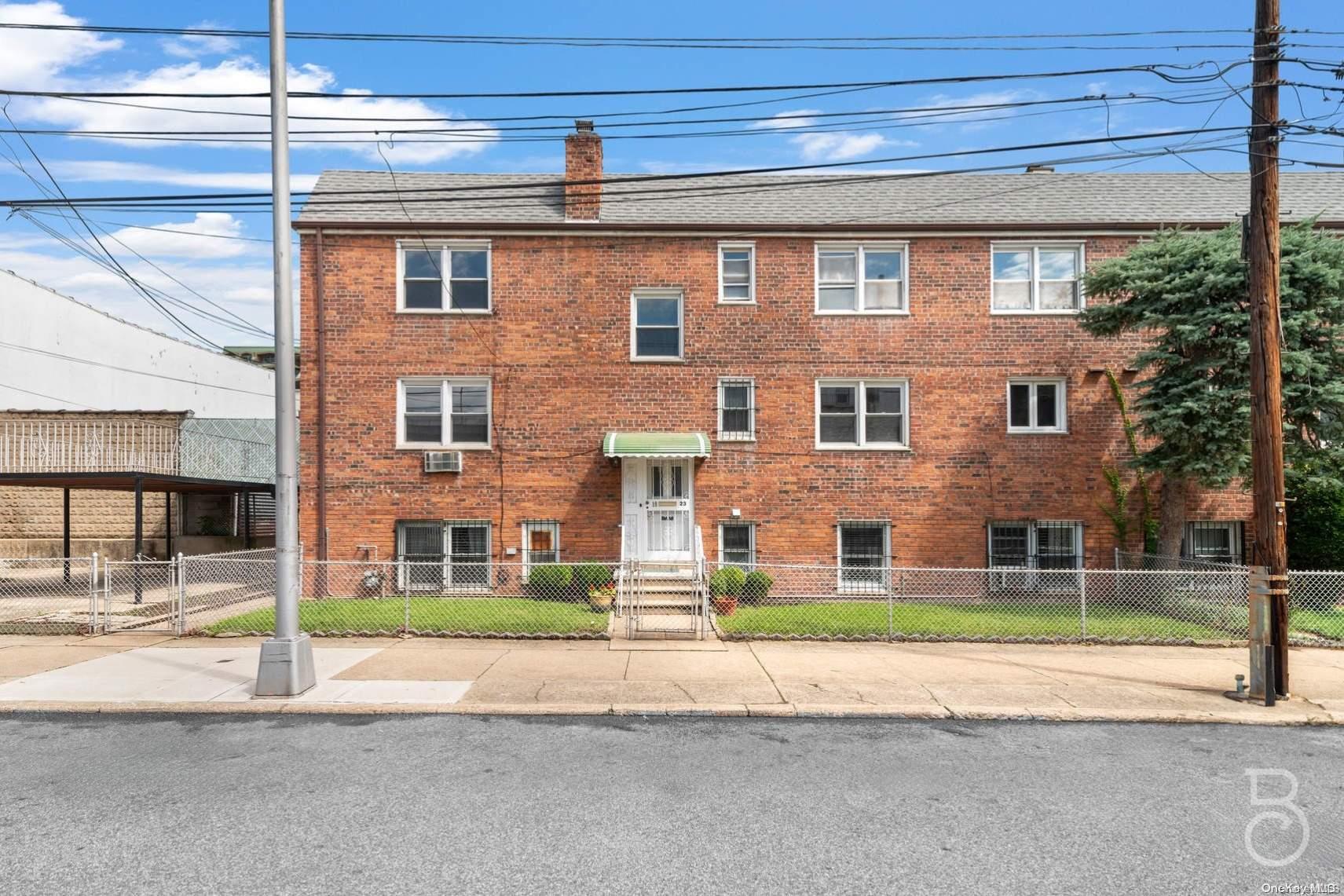 19-23 24th Road, Astoria, NY 11102