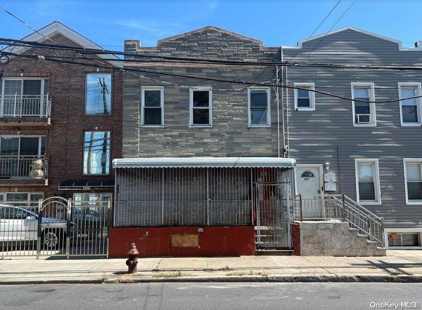 955 Crescent Street, Brooklyn, NY 11208