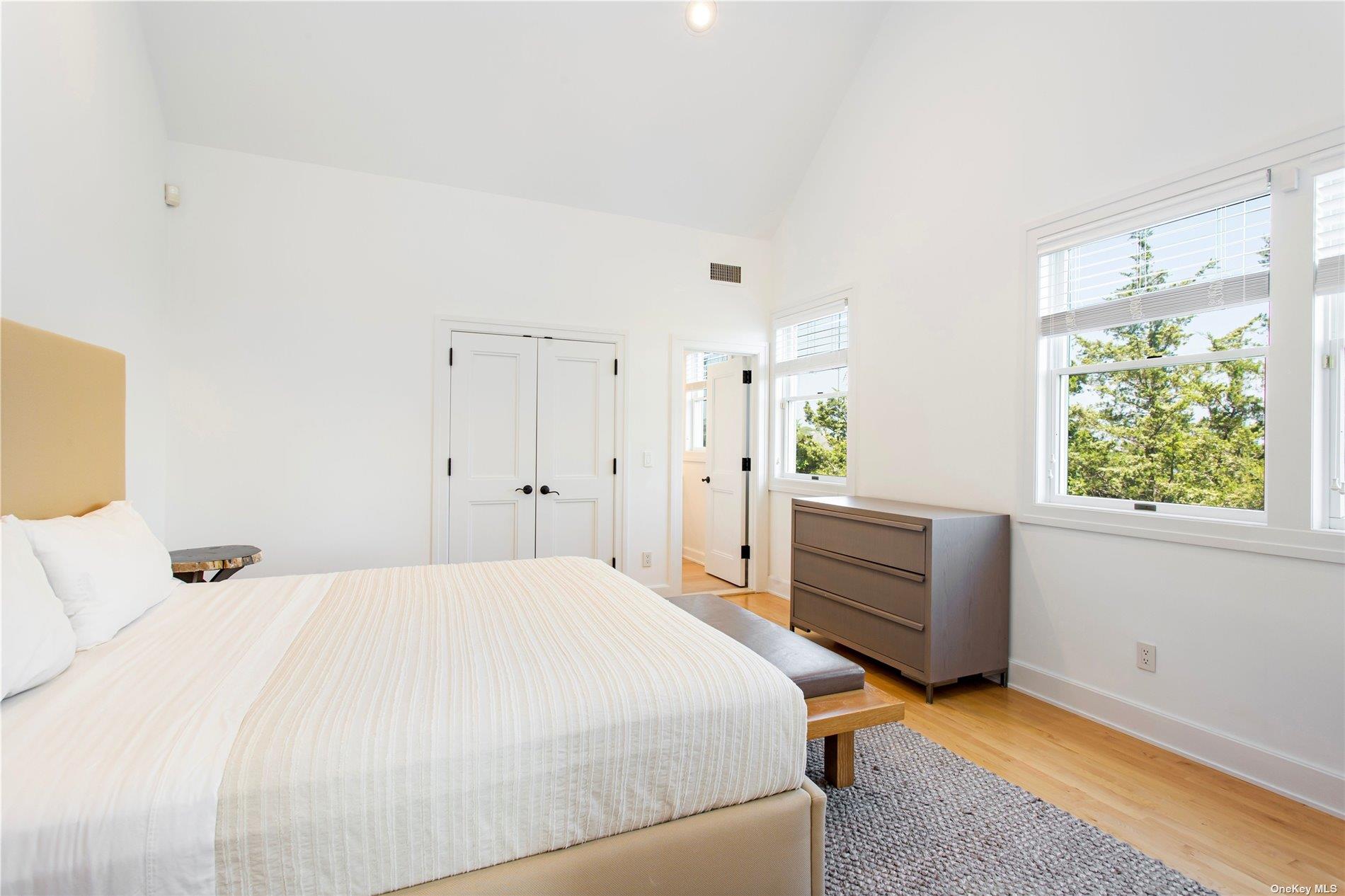 157 Dune Road, Quogue, NY 11959