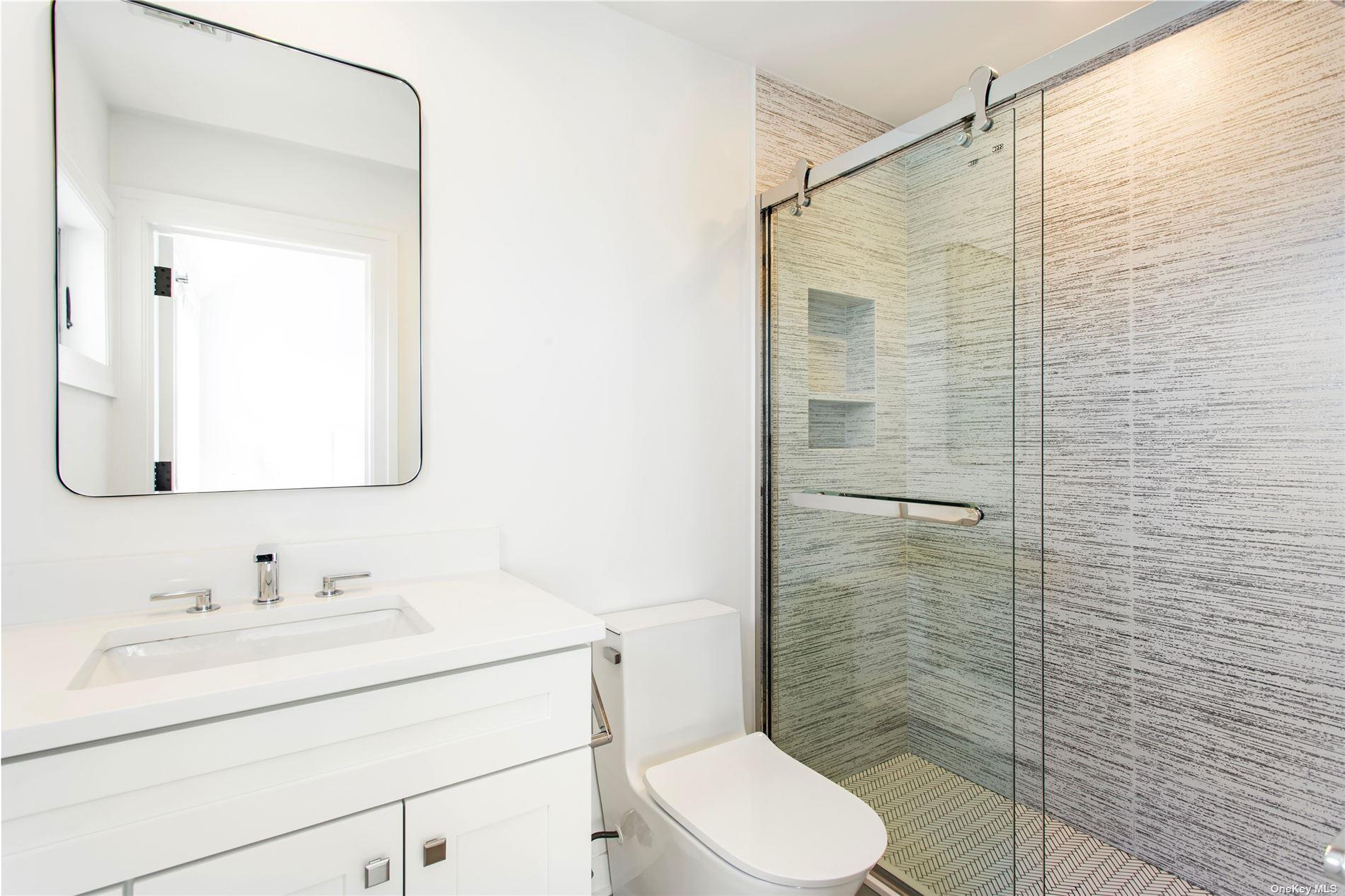 157 Dune Road, Quogue, NY 11959