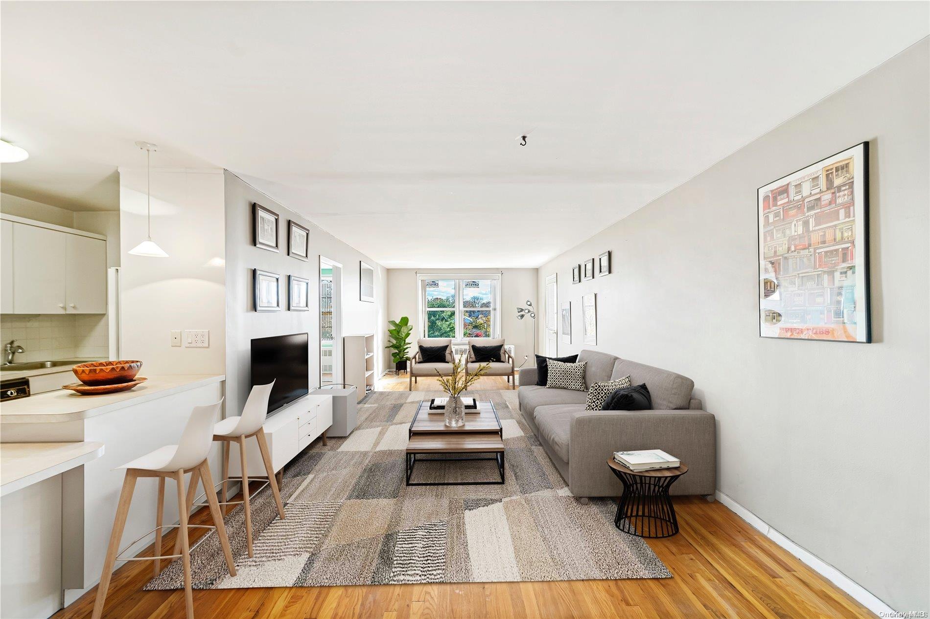 241-20 Northern Blvd Boulevard # 6B, Douglaston, NY 11362