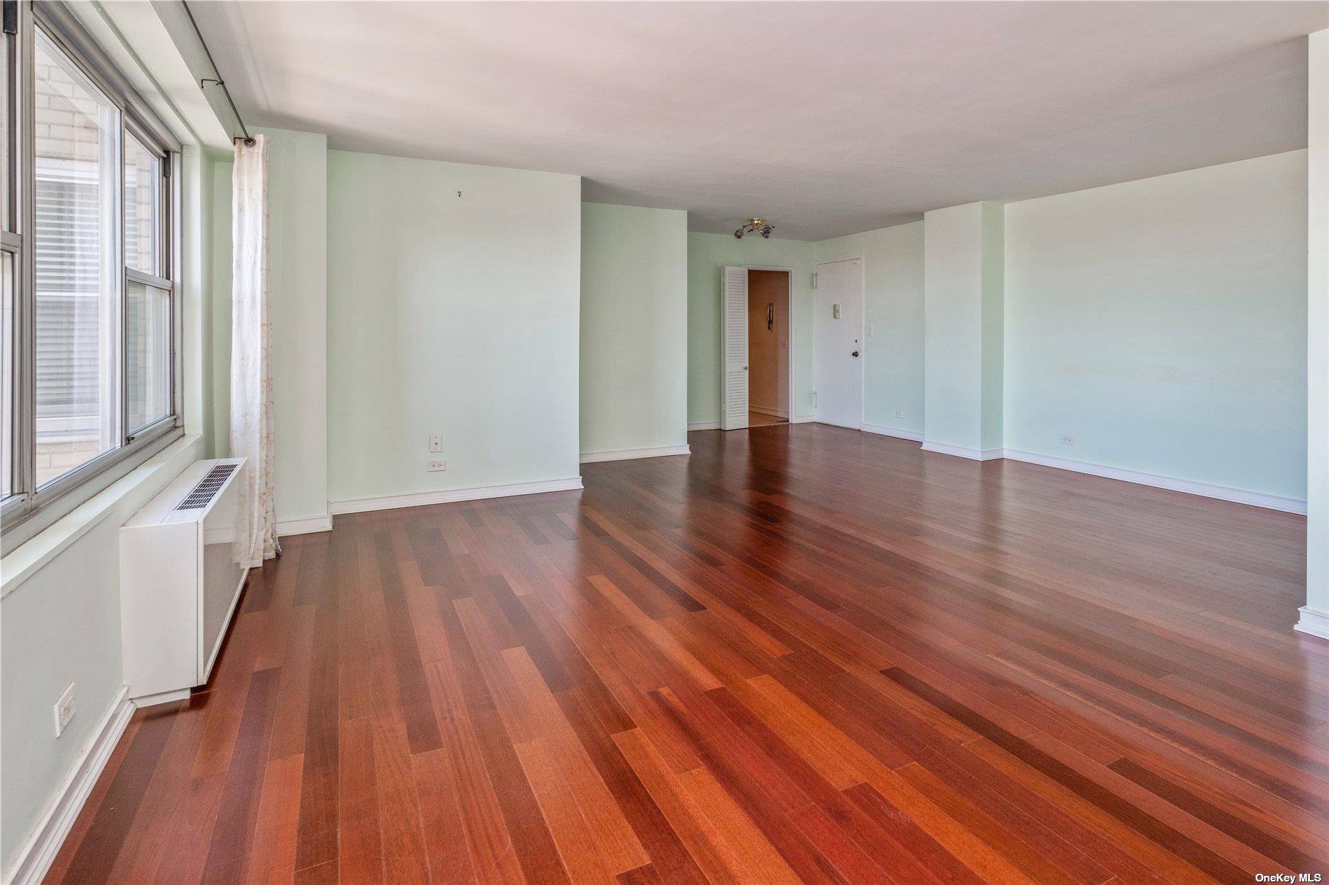 110-11 Queens Boulevard # 19D, Forest Hills, NY 11375