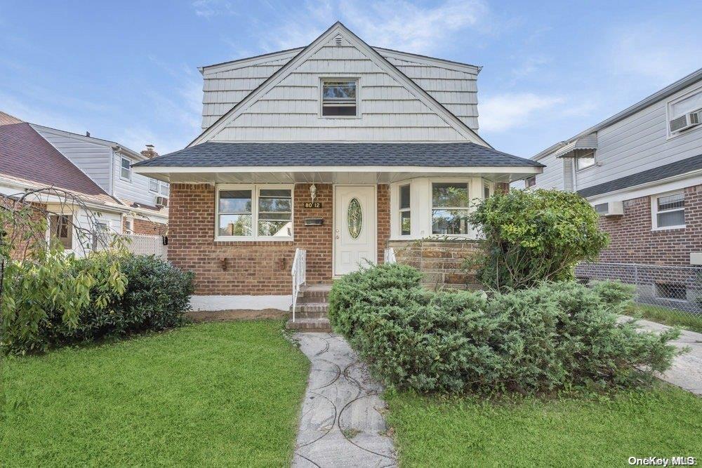 80-12 259th Street, Glen Oaks, NY 11004