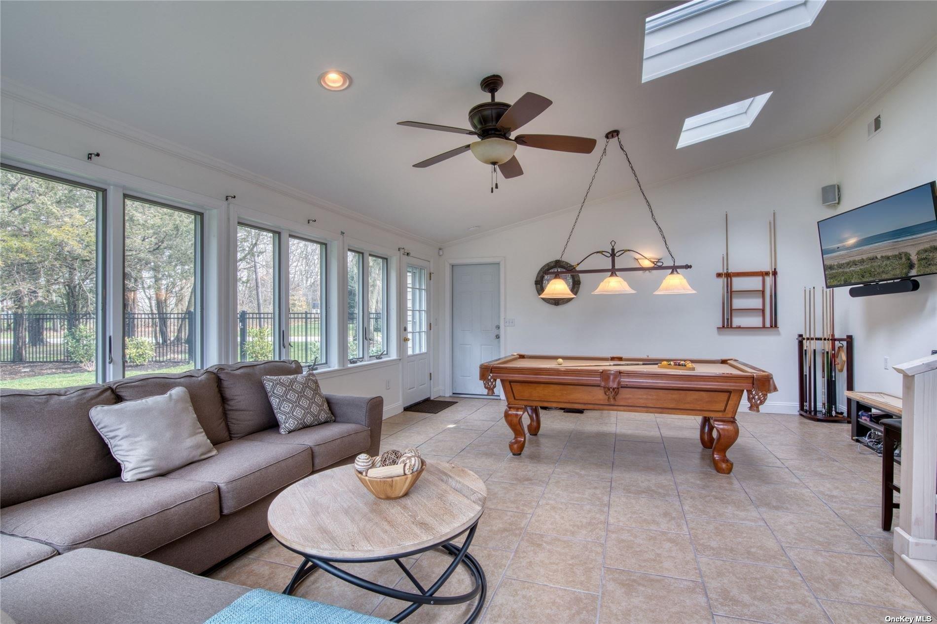 25 Moose Trail, Cutchogue, NY 11935