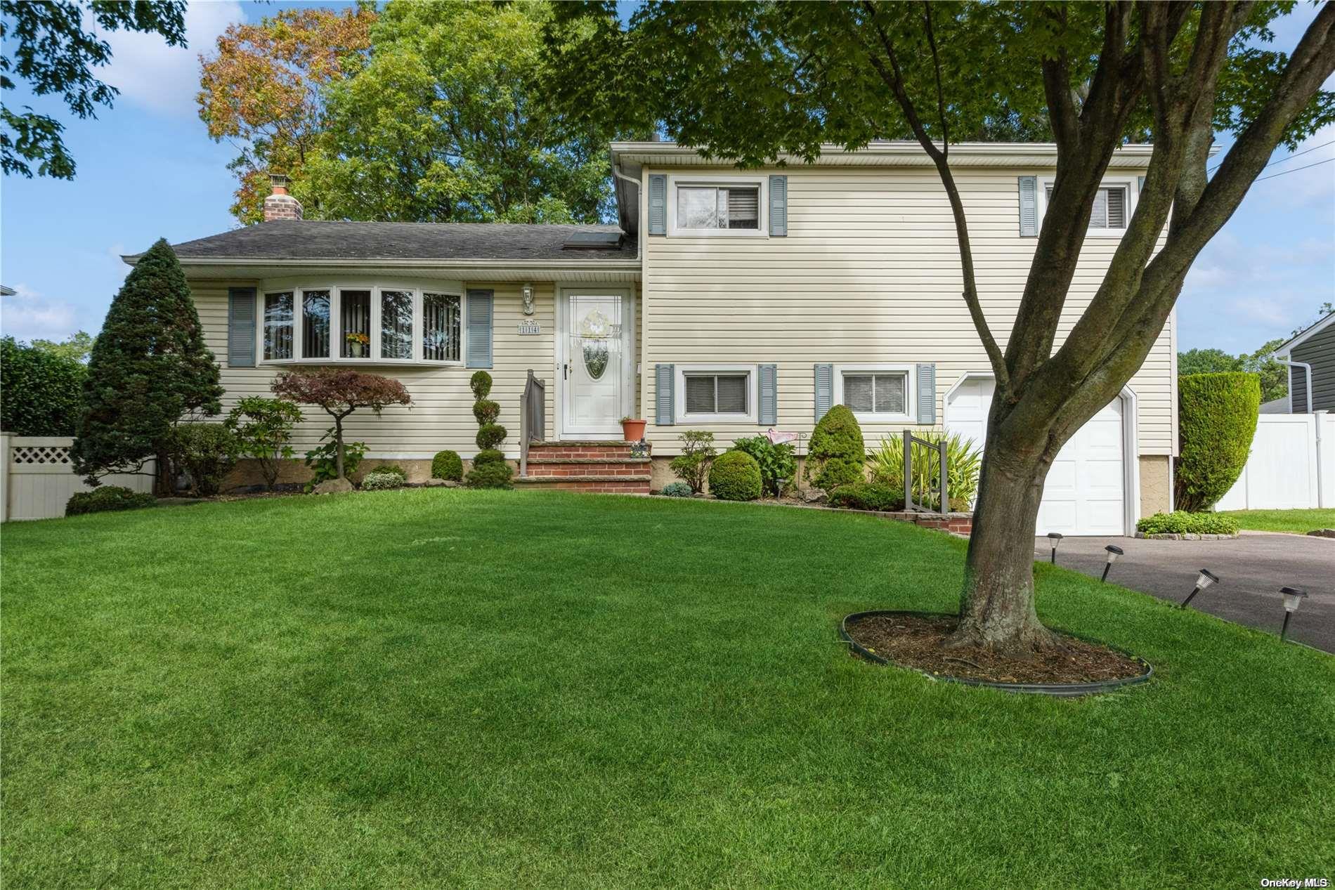 114 Roy Street, North Massapequa, NY 11758