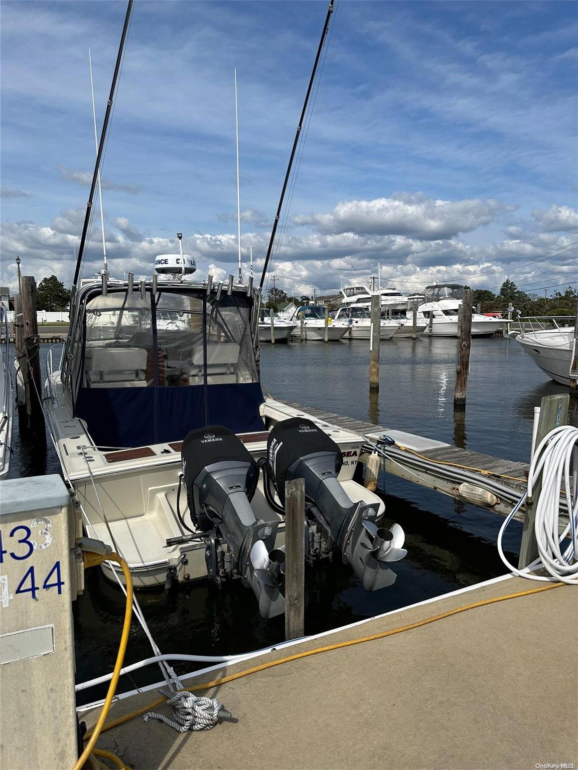 401 East Shore B44 Road # B44, Lindenhurst, NY 11757