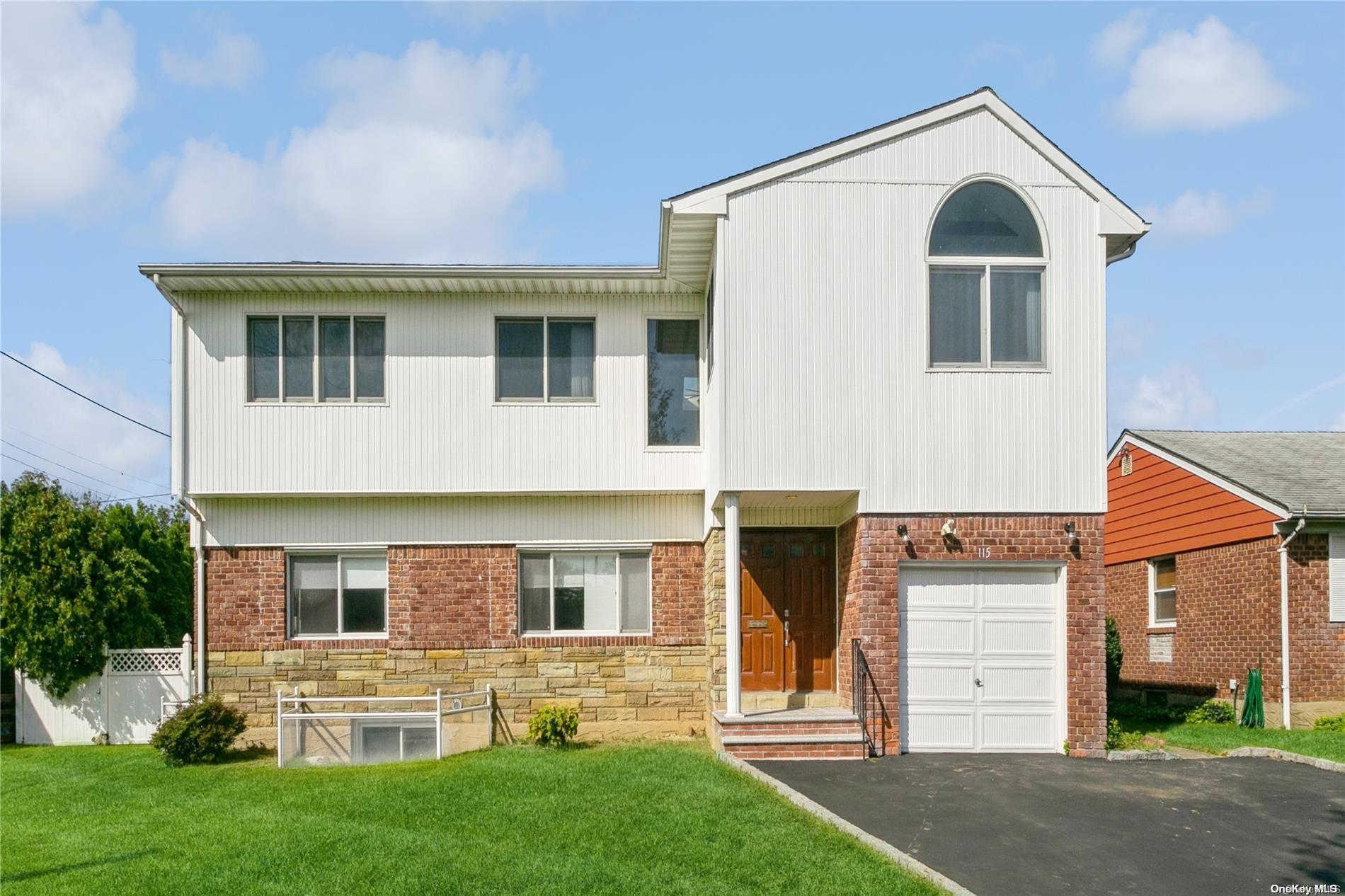 115 Sycamore Drive, New Hyde Park, NY 11040