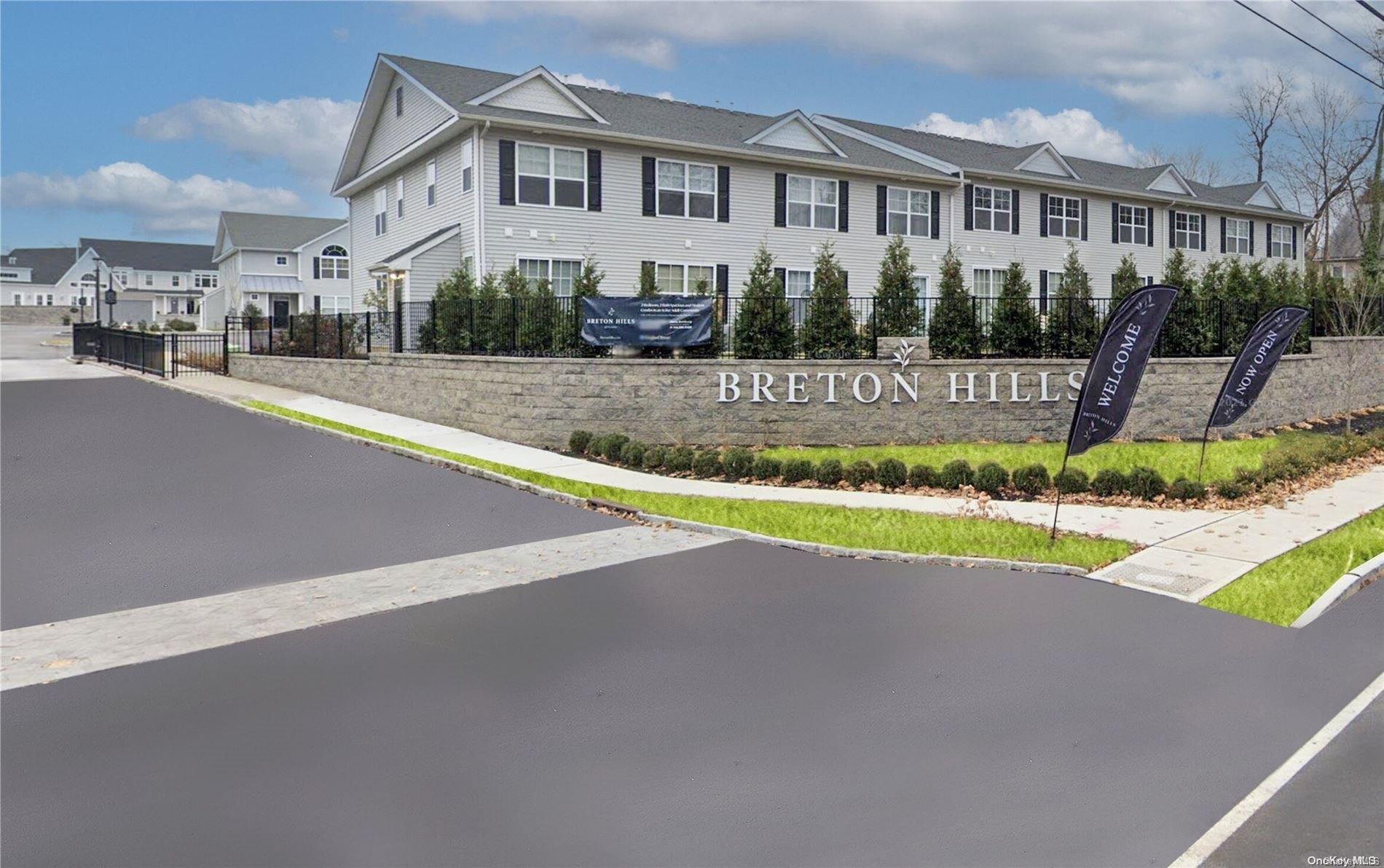 201 Breton Way # 201, Glen Cove, NY 11542