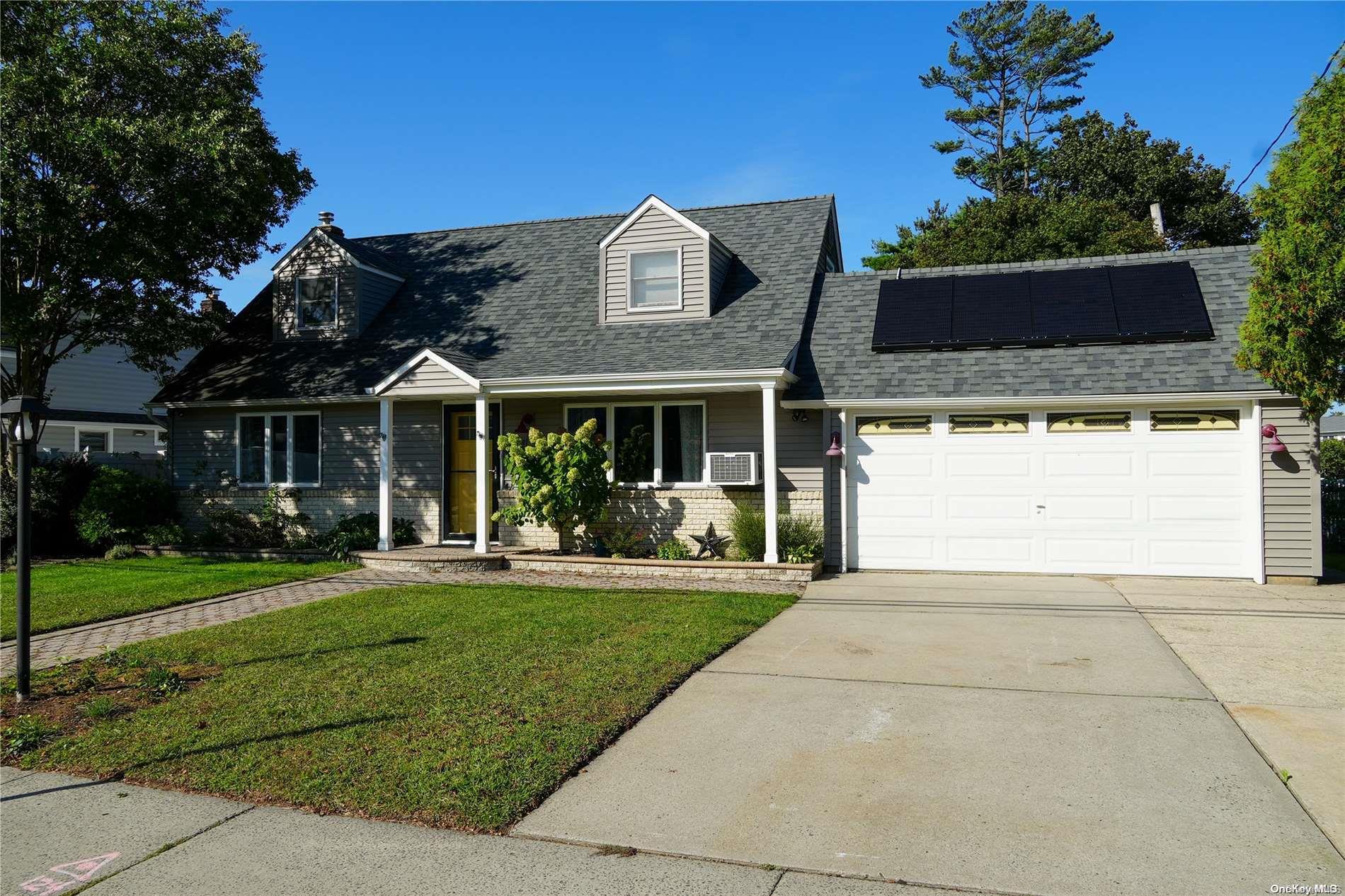 934 Newbridge Road, North Bellmore, NY 11710