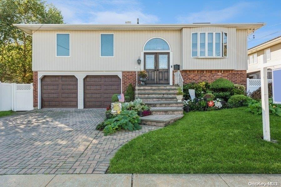 2730 Mandalay Beach Road, Wantagh, NY 11793