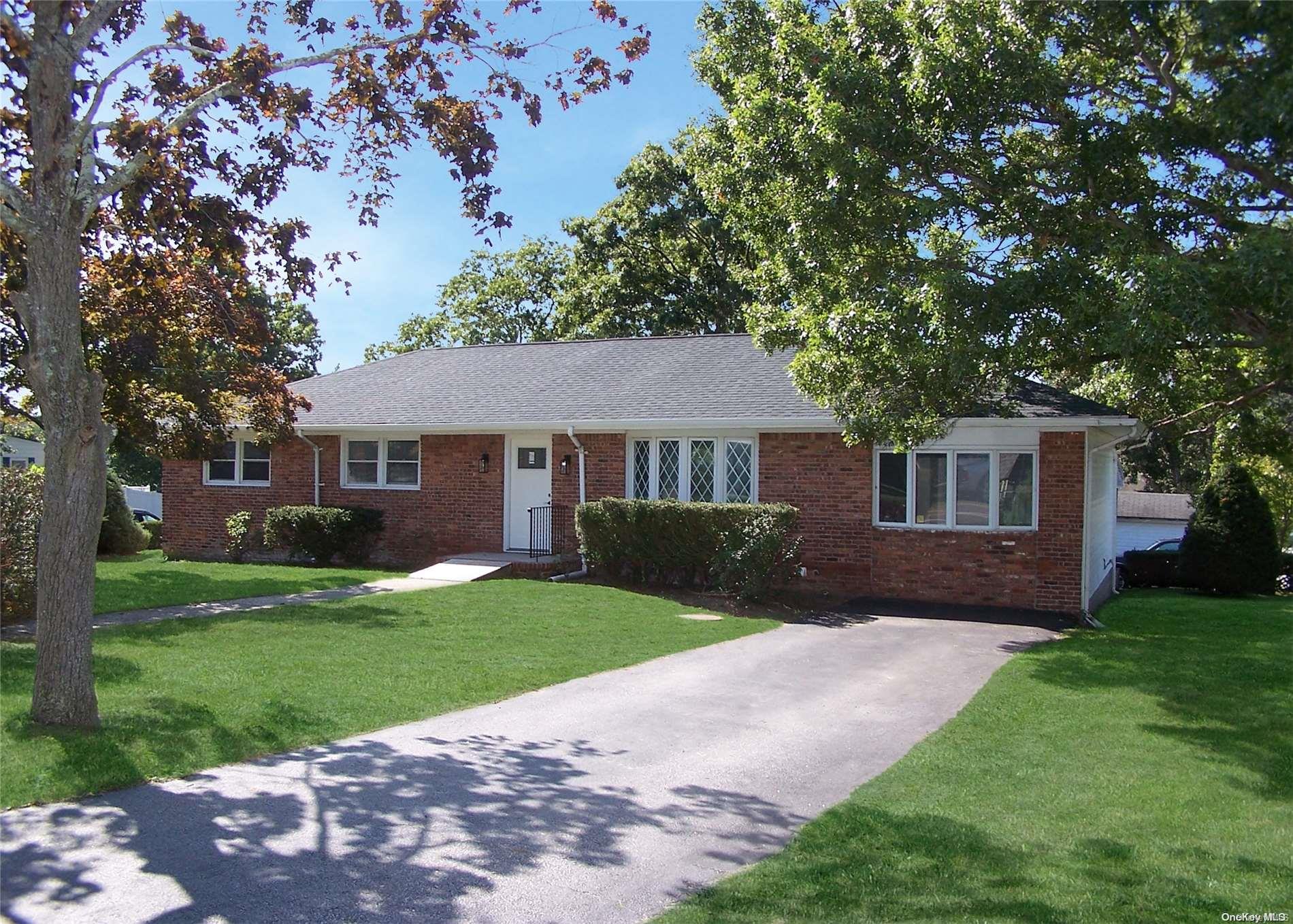 774 Old North Ocean Avenue, Patchogue, NY 11772