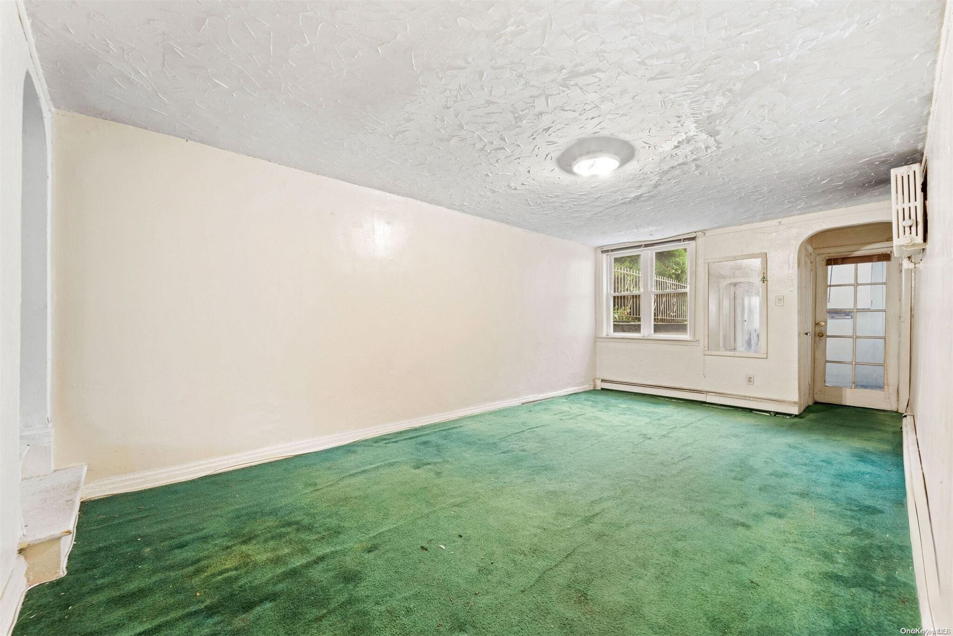 61 E 54th Street, Brooklyn, NY 11203