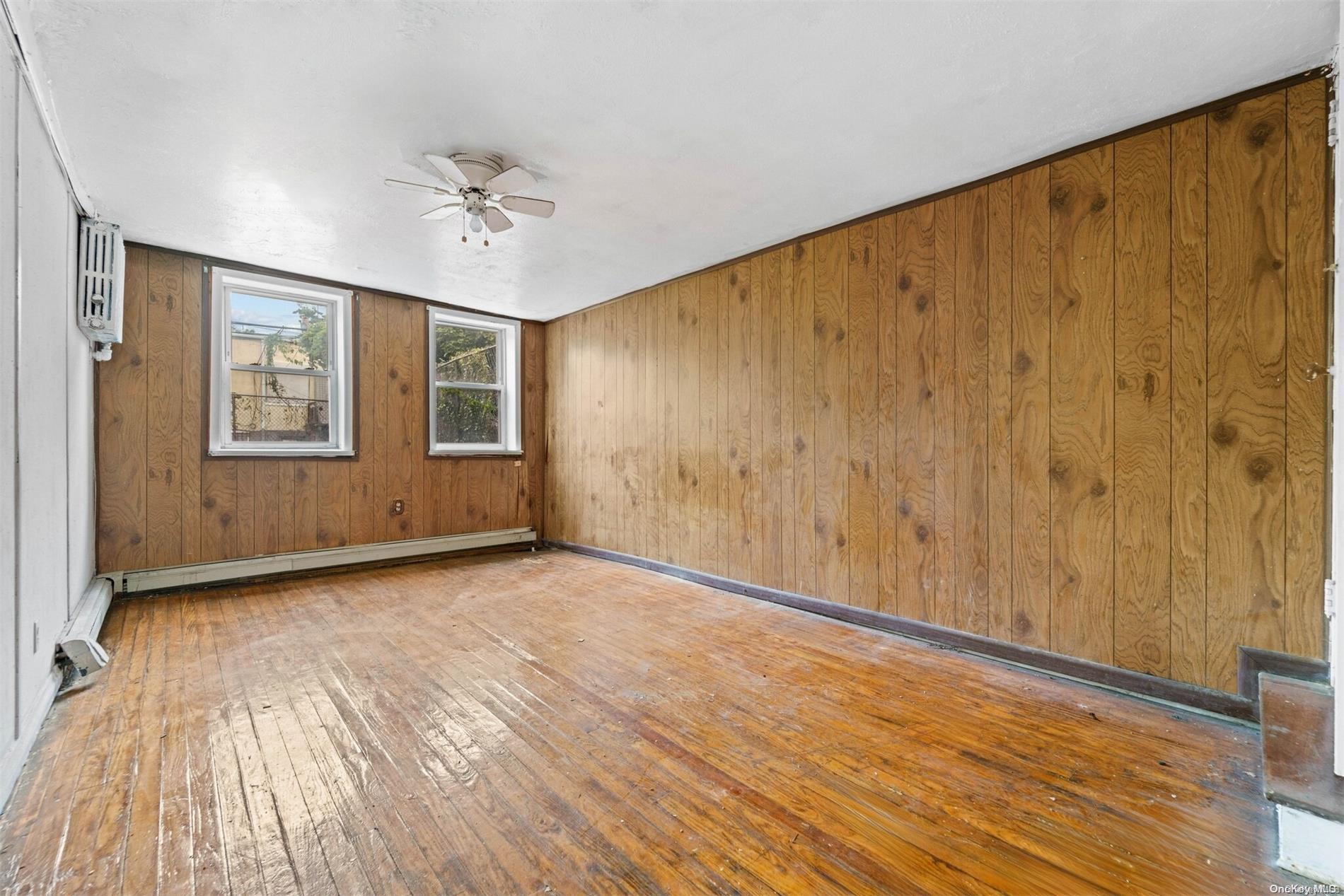 61 E 54th Street, Brooklyn, NY 11203