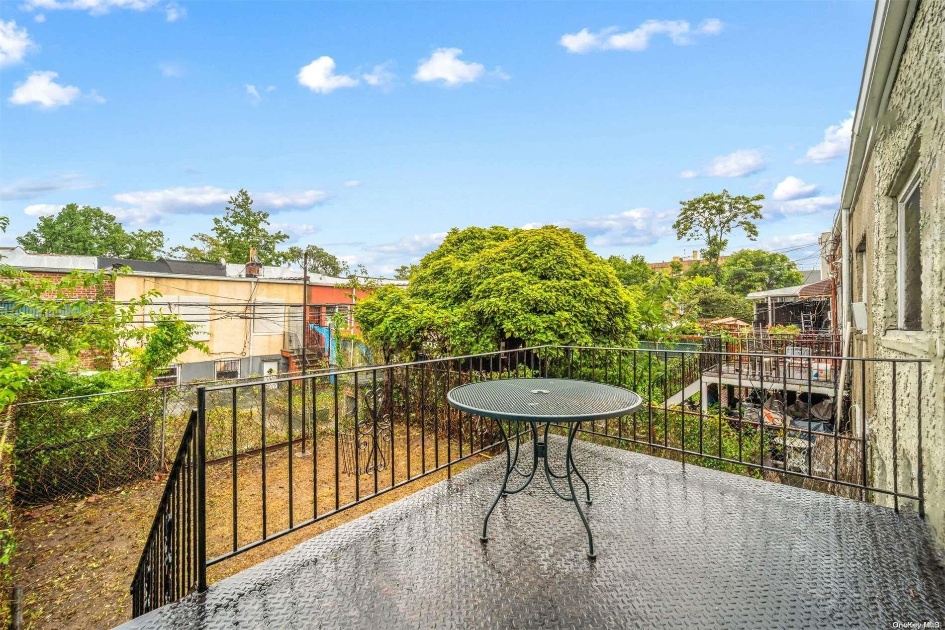 61 E 54th Street, Brooklyn, NY 11203