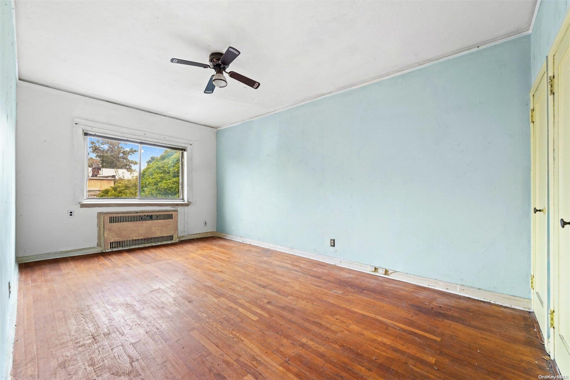 61 E 54th Street, Brooklyn, NY 11203