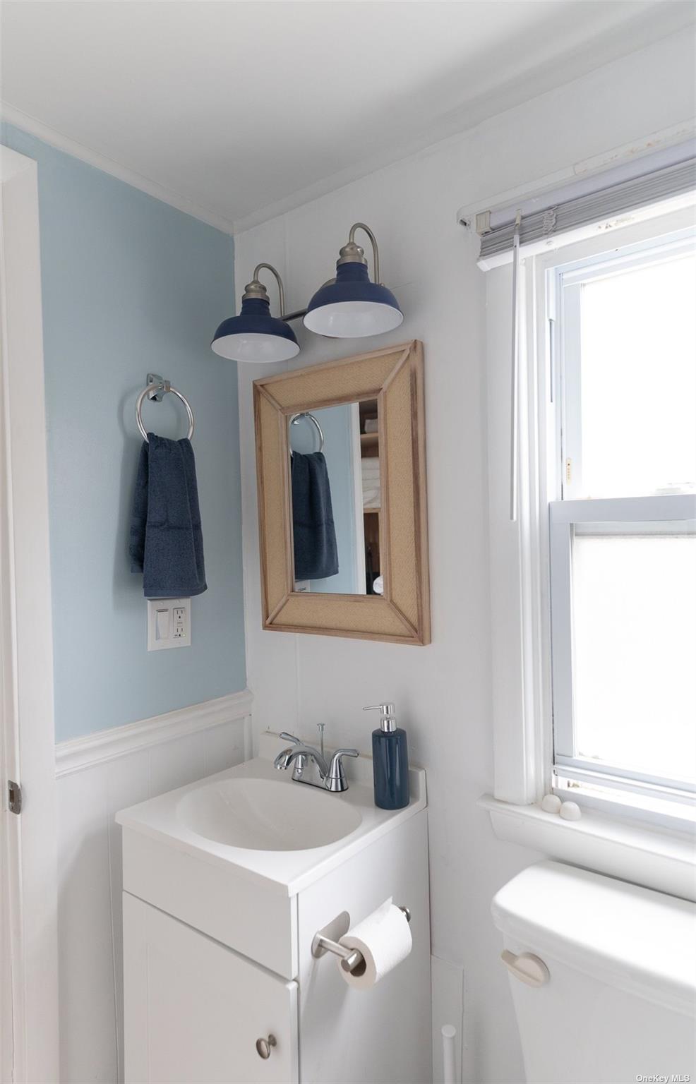 291 Cottage Walk, Ocean Beach, NY 11770