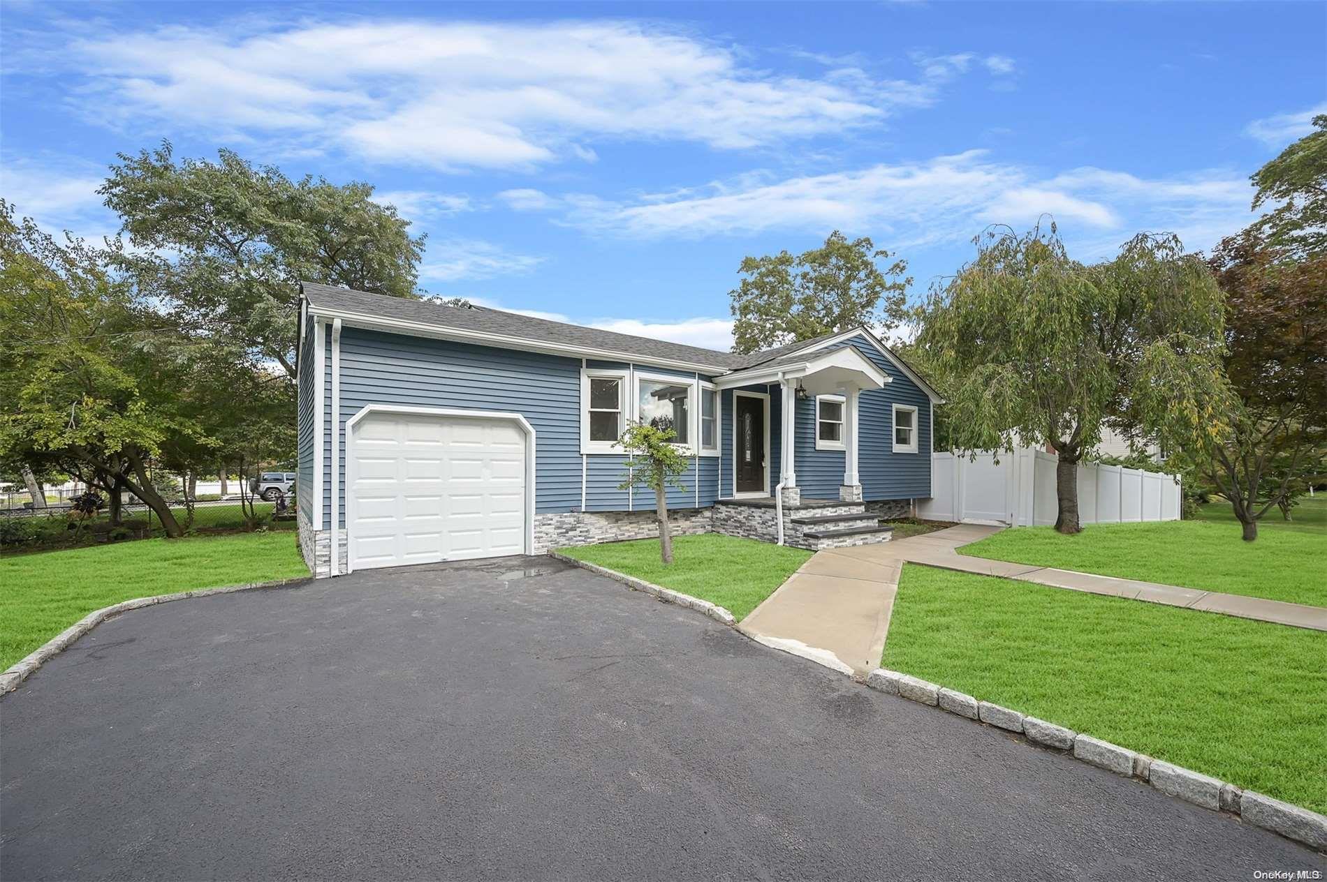 9 Georgia Avenue, Ronkonkoma, NY 11779