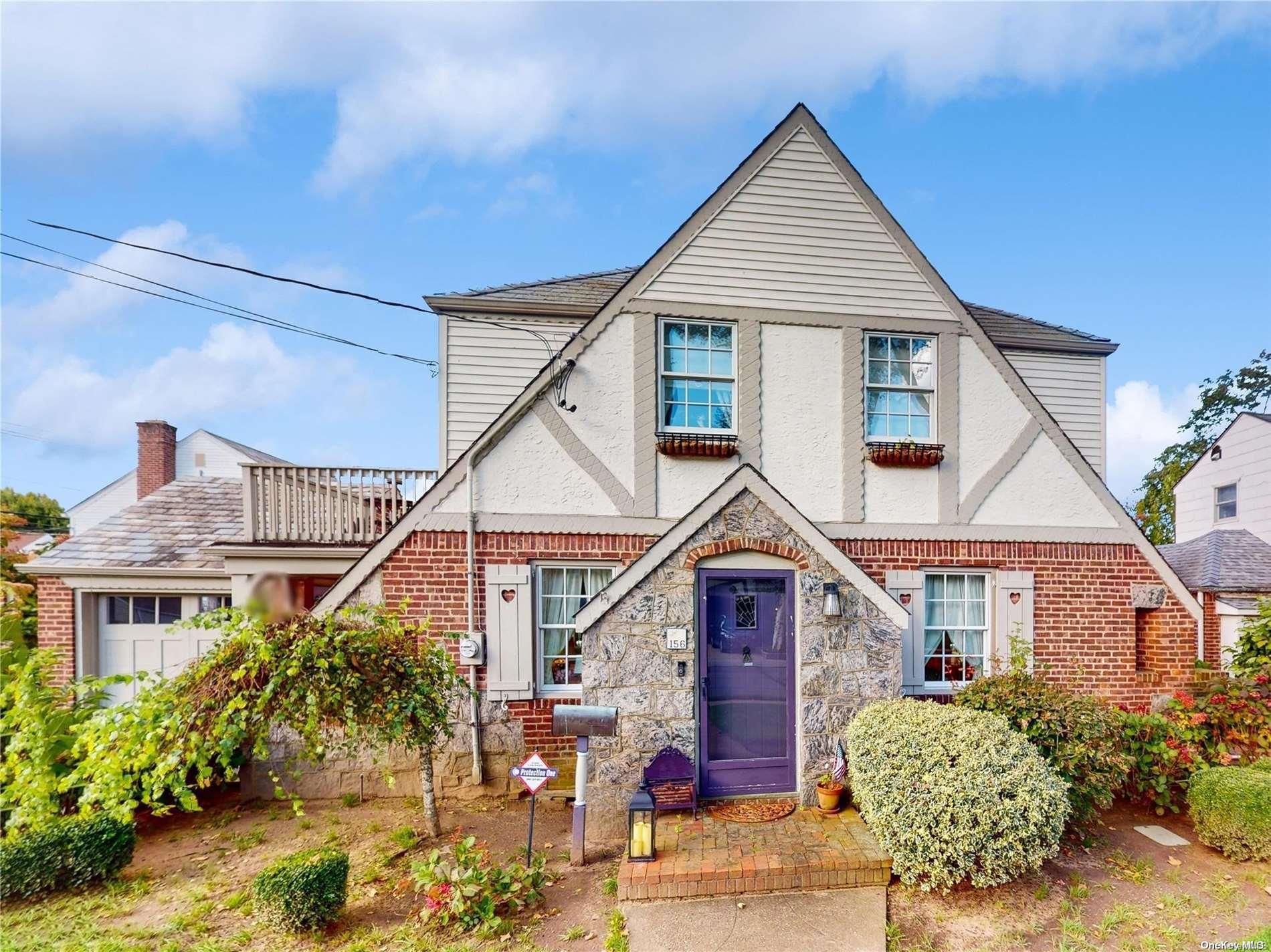 156 Malverne Avenue, Malverne, NY 11565