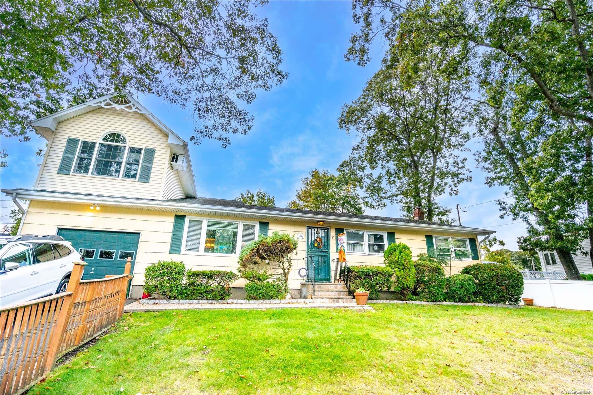 126 Pleasure Avenue, Ronkonkoma, NY 11779