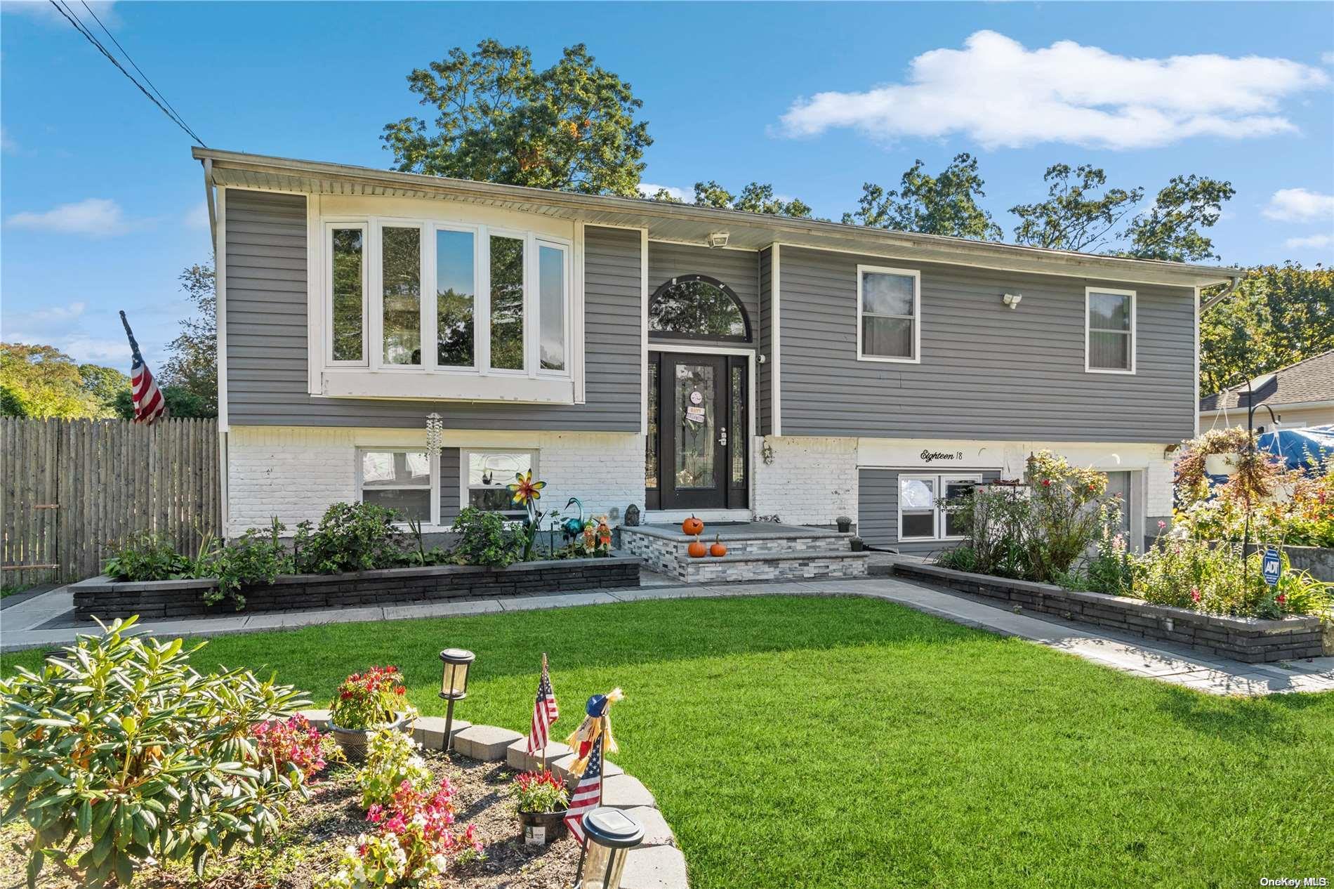 18 Myrtle Avenue, Brentwood, NY 11717