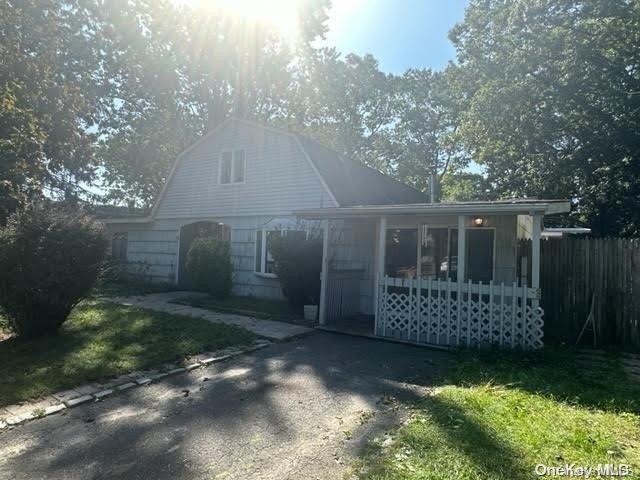 12 Honeysuckle Lane, Holtsville, NY 11742