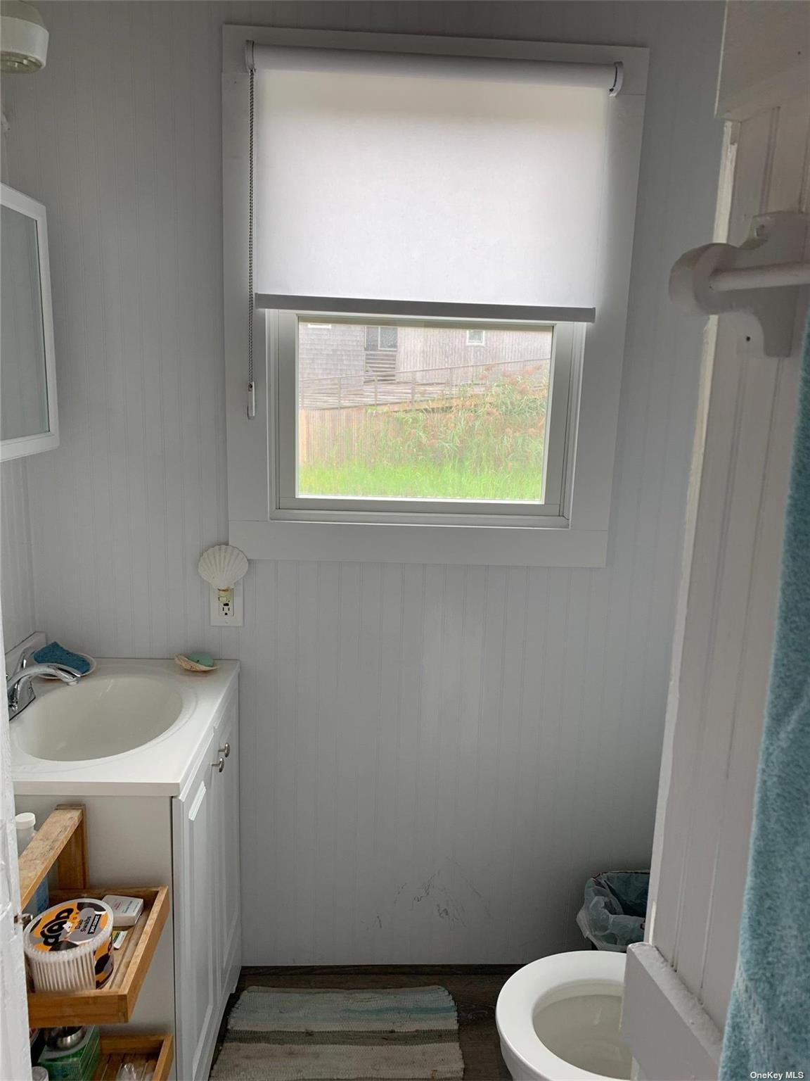 5 Atlantic Avenue, Seaview, NY 11770