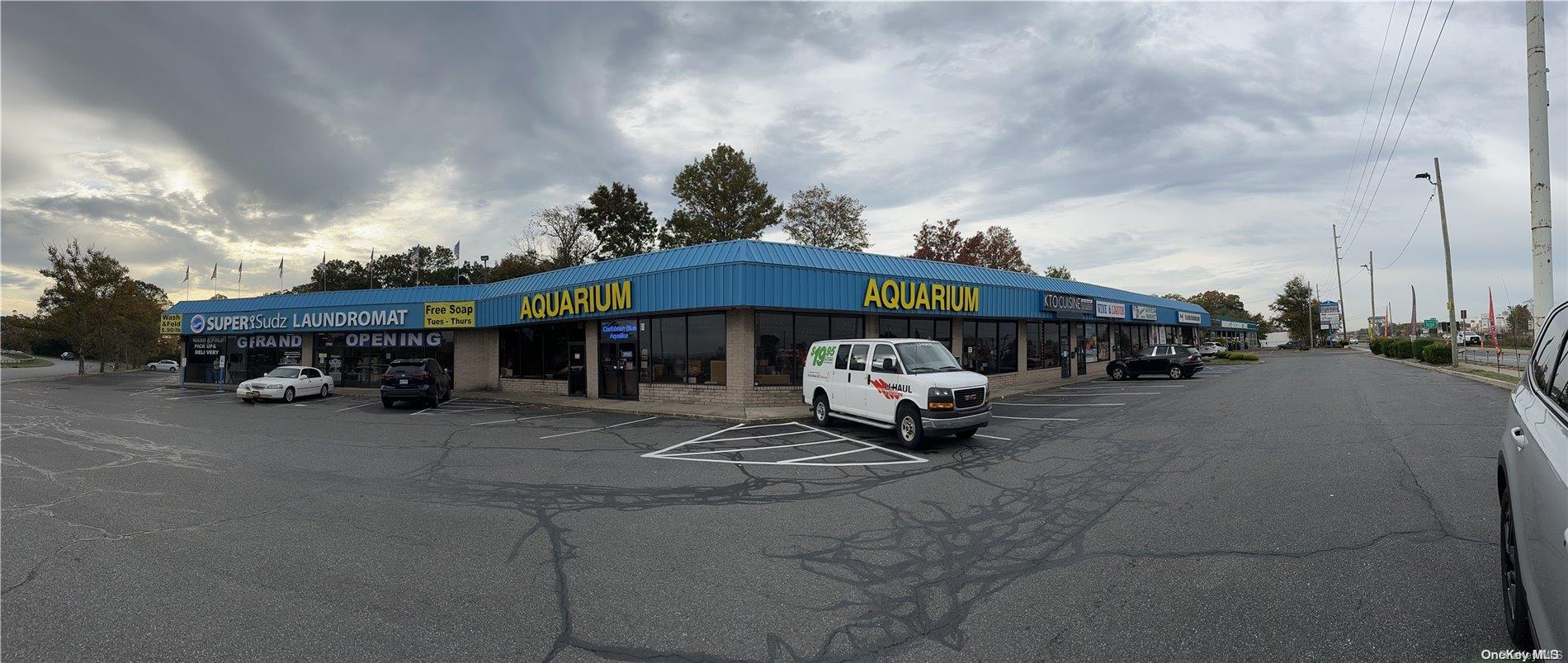 1746-1766 Sunrise Hwy, Bay Shore, NY 11706