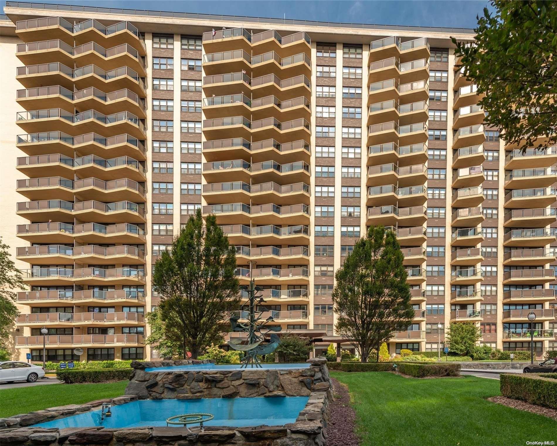 18-05 215 Street # 3G, Bayside, NY 11360