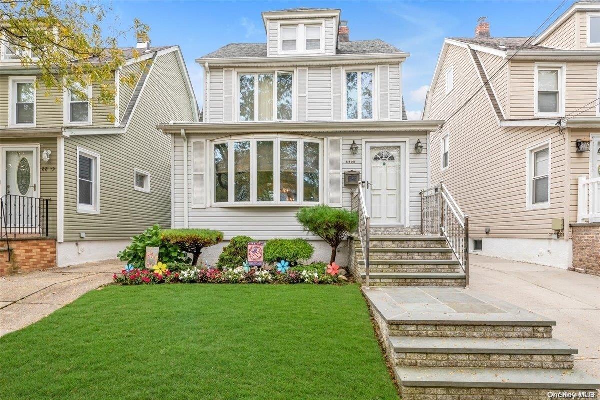 88-08 Gettysburg Street, Bellerose, NY 11426