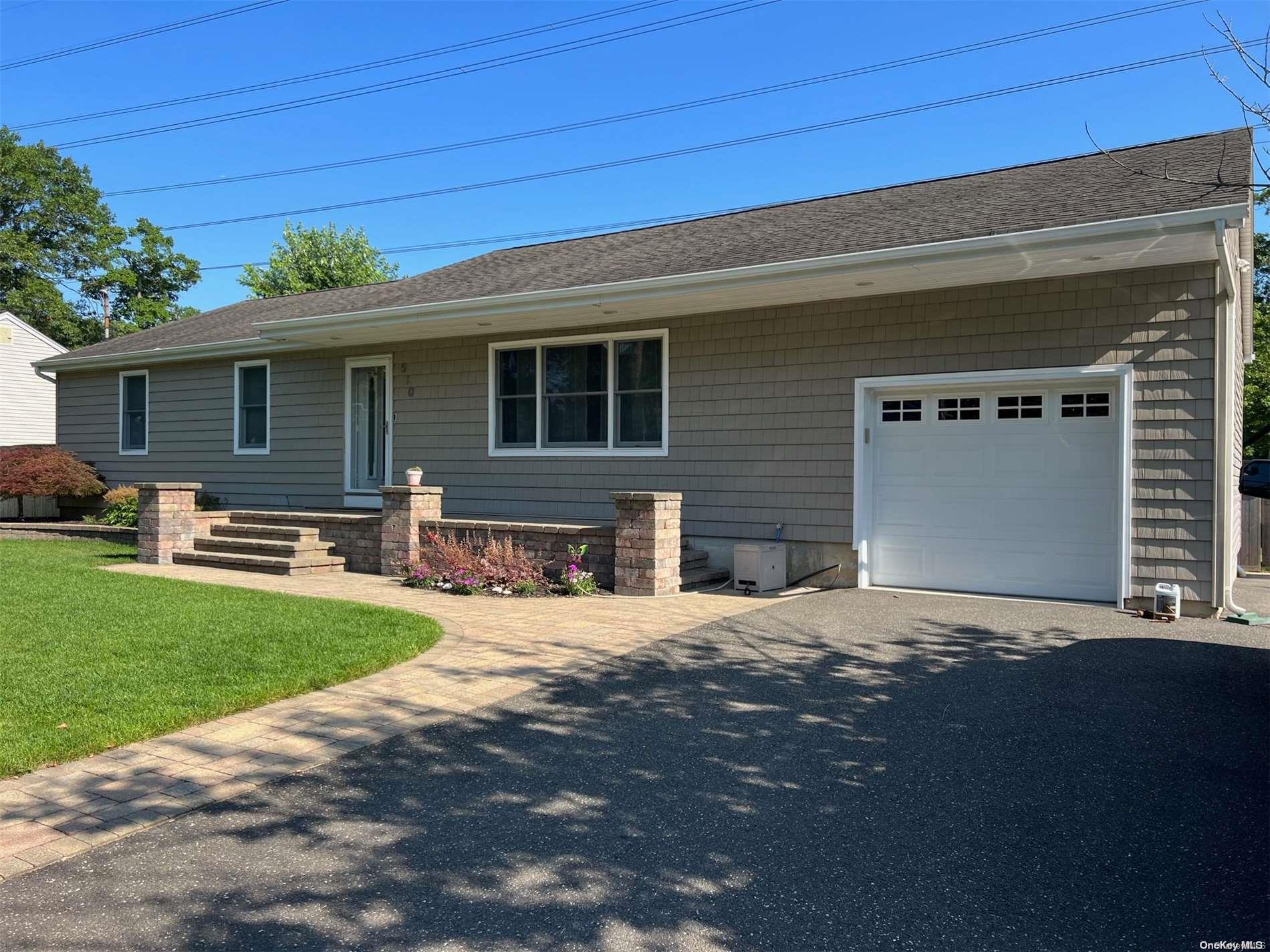 510 Michigan Street, Ronkonkoma, NY 11779