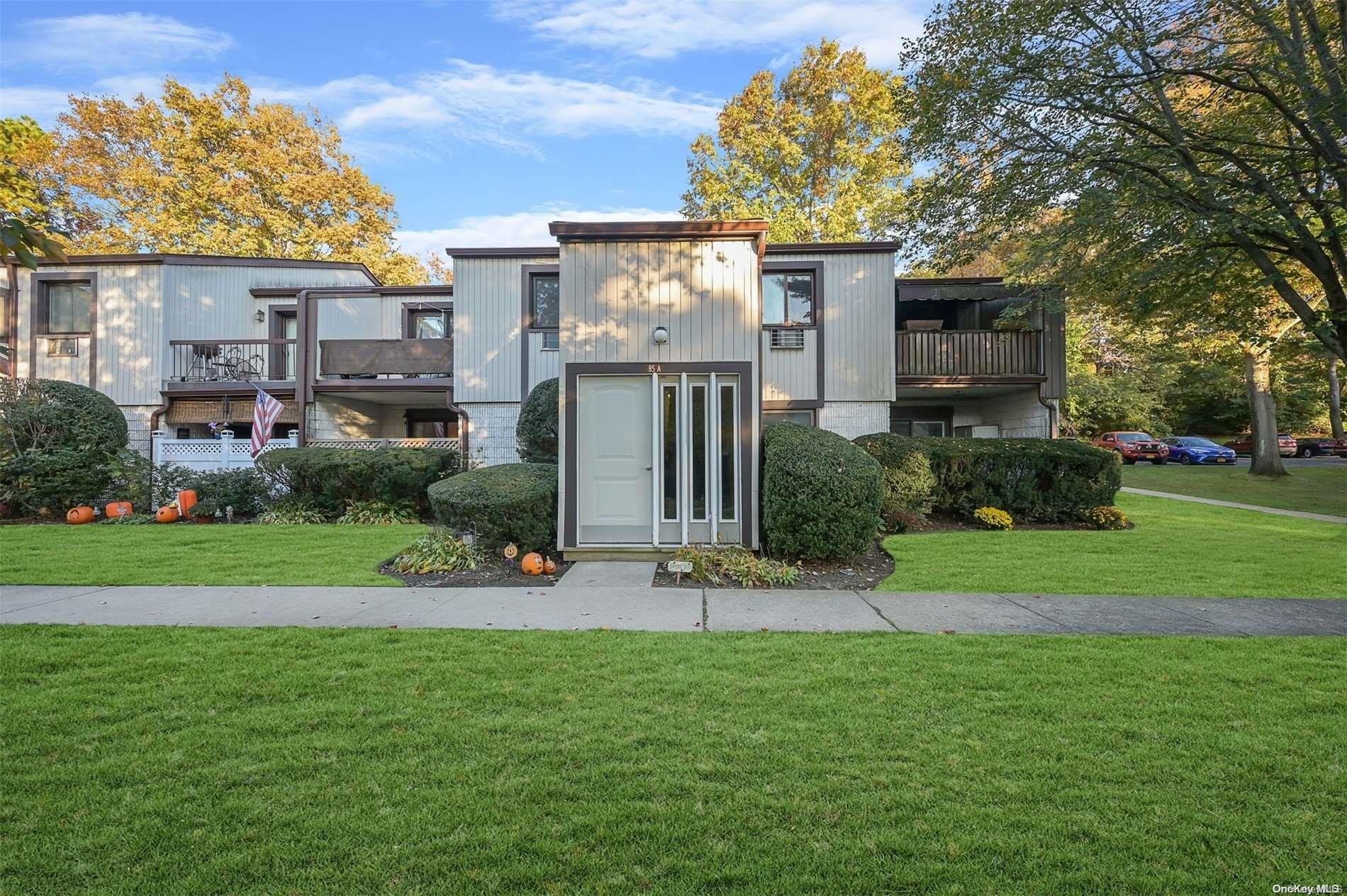 85 Richmond Boulevard # #4A, Ronkonkoma, NY 11779