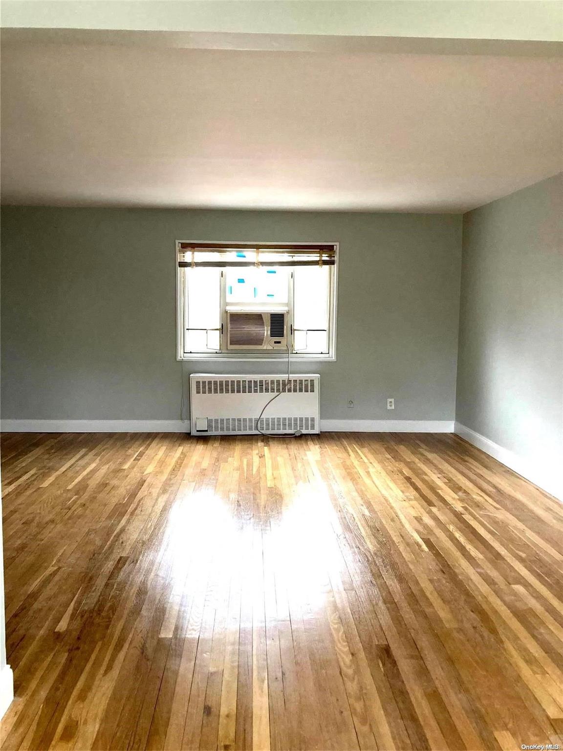 226-09 88 Avenue # UPPER, Queens Village, NY 11427