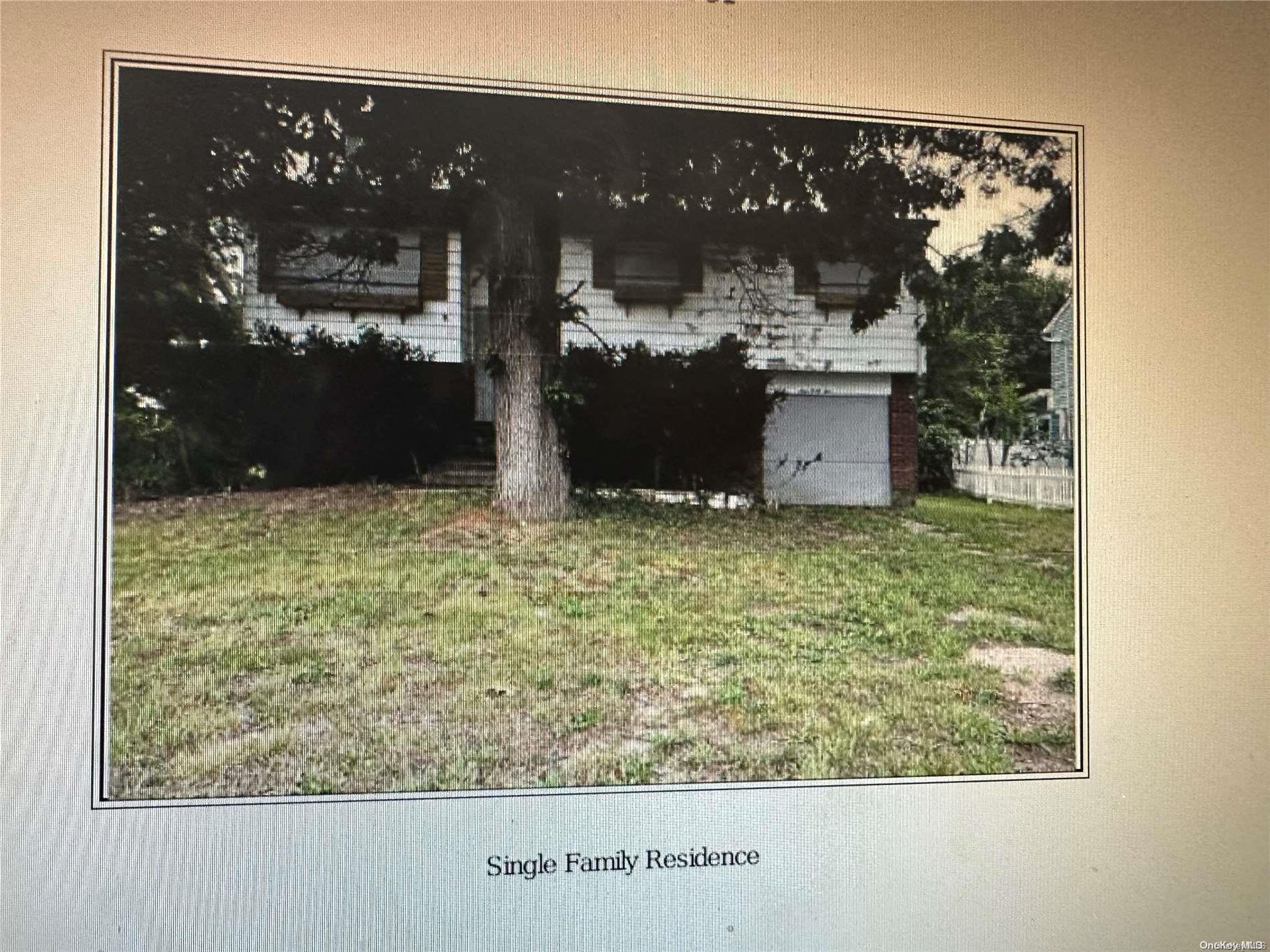 145 Penataquit Avenue, Bay Shore, NY 11706