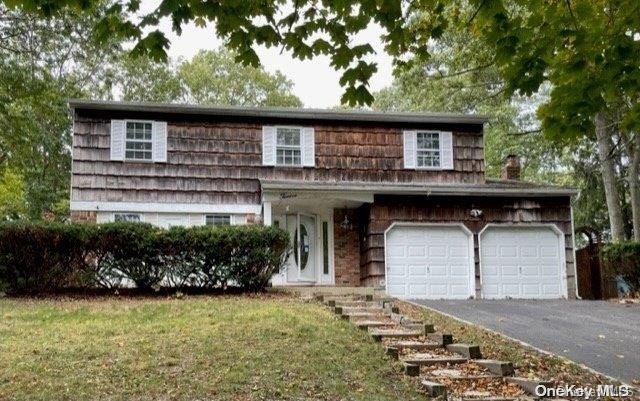 12 Chatham Woods Drive, Centereach, NY 11720