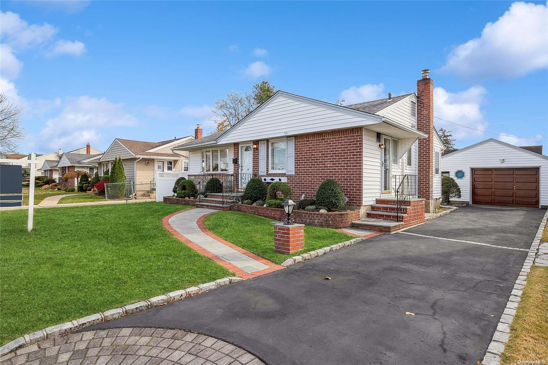 18 Cornell Avenue, Hicksville, NY 11801