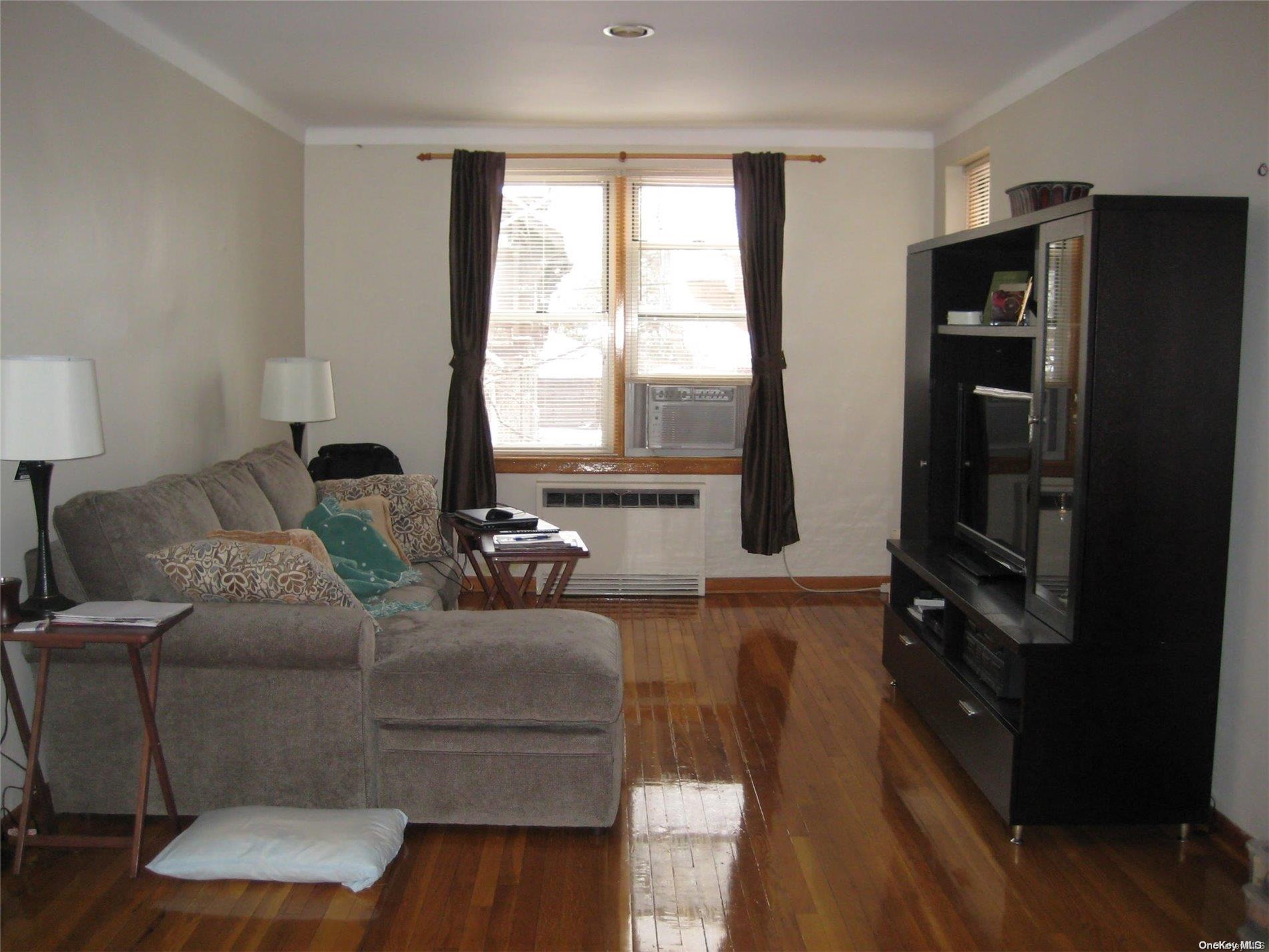 110-20 71st Avenue # 212, Forest Hills, NY 11375