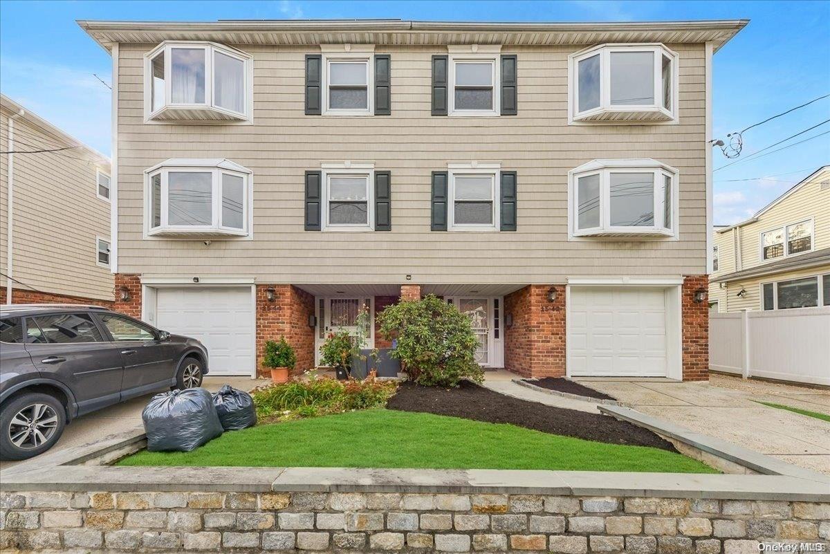 15-42 209th Street, Bayside, NY 11360