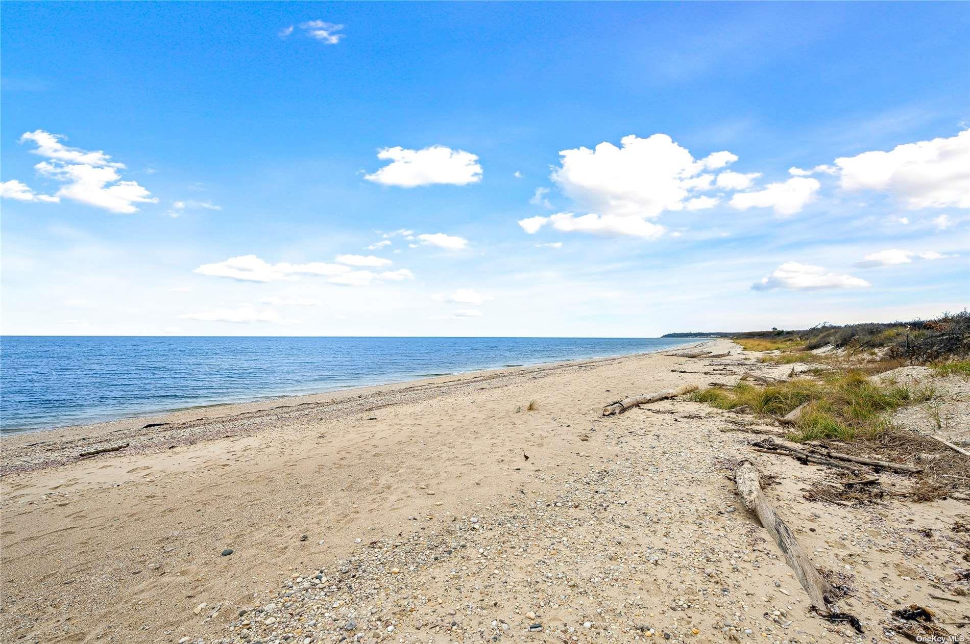 400 Diamond Lane, Peconic, NY 11958