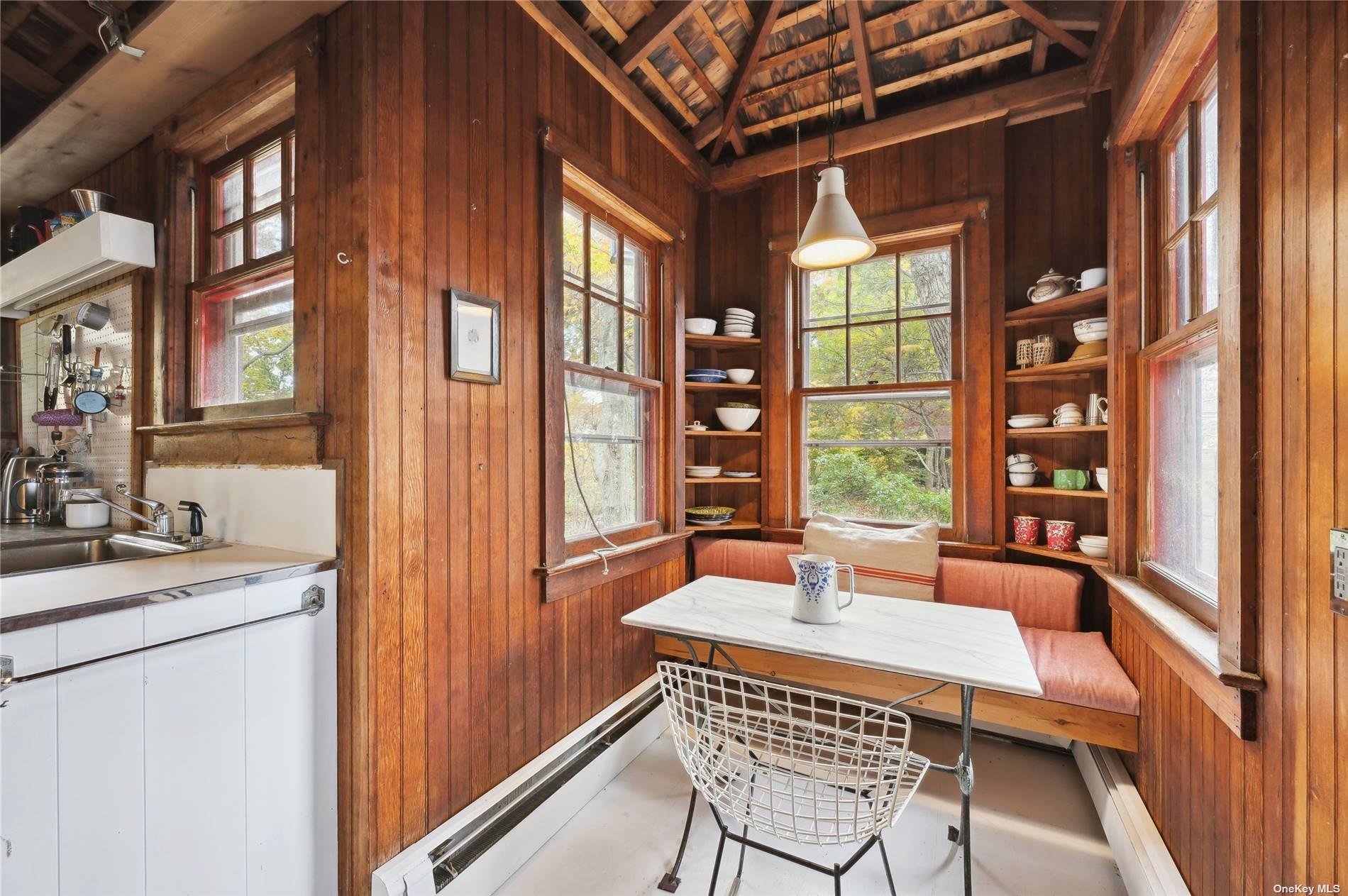 400 Diamond Lane, Peconic, NY 11958