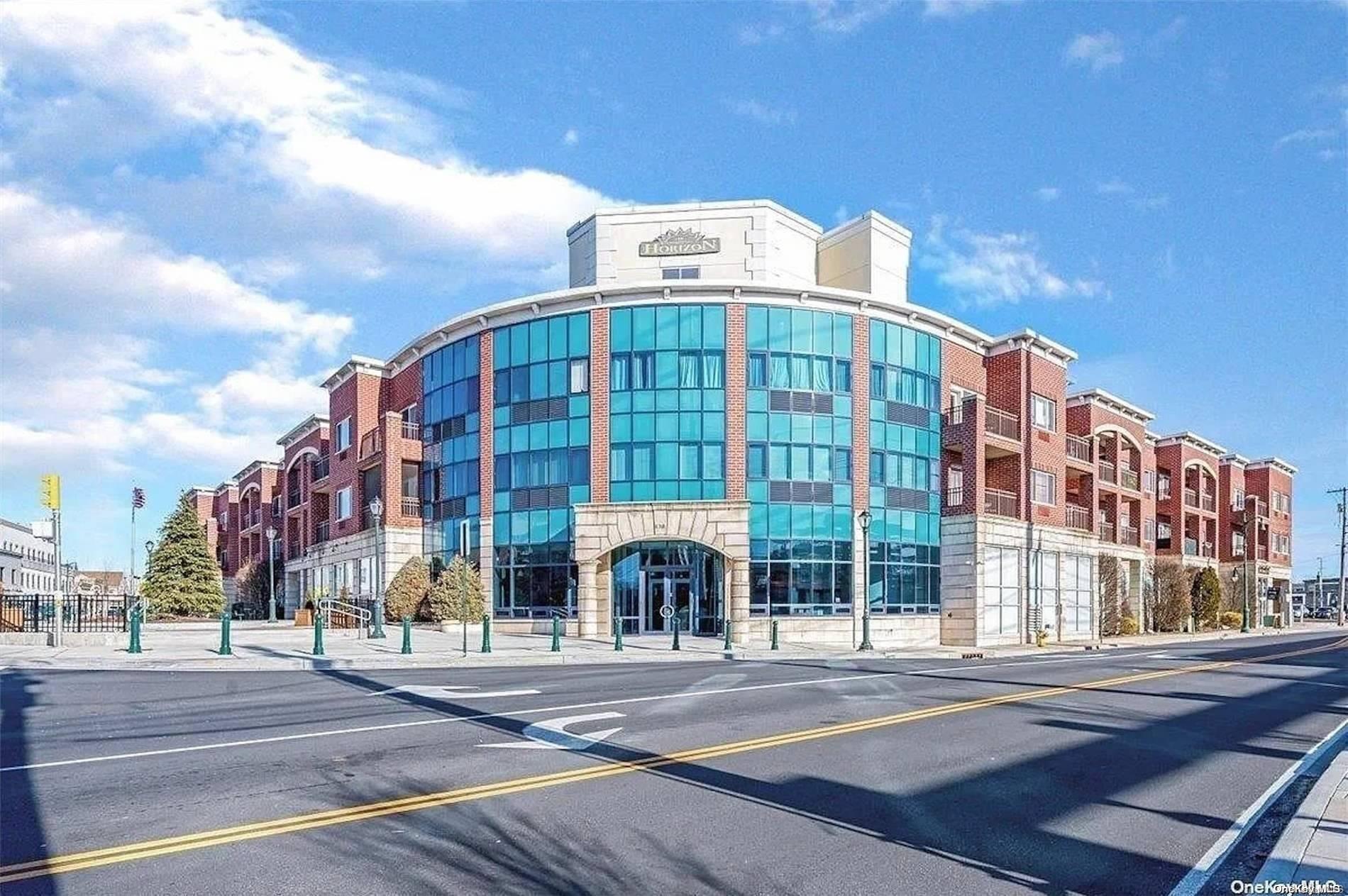 130 Post Avenue # 409, Westbury, NY 11590