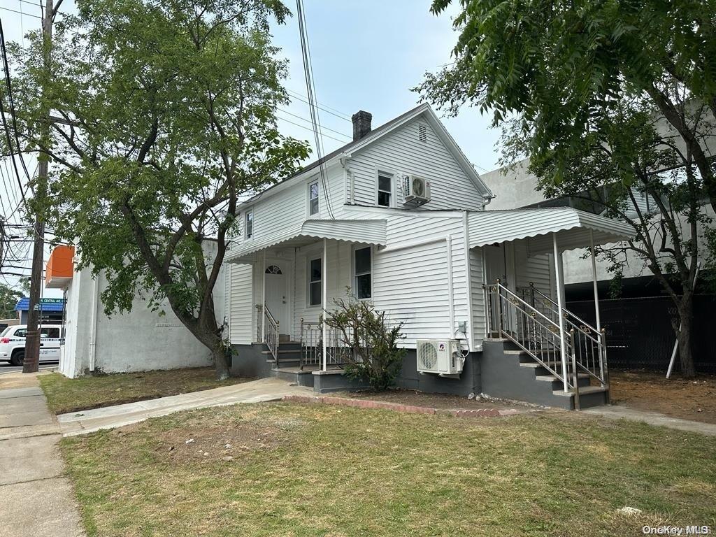 173 N Central Ave Avenue N, Valley Stream, NY 11580